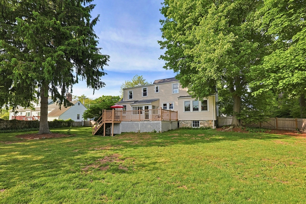 Norwood, Massachusetts, 02062, United States, 4 Bedrooms Bedrooms, ,2 BathroomsBathrooms,Residential,For Sale,2048084