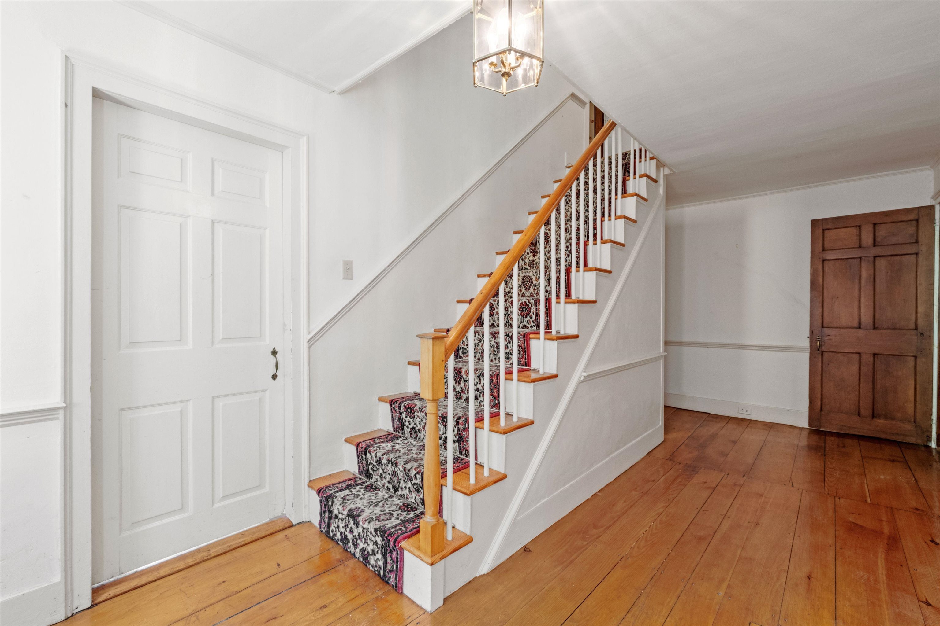 Warner, New Hampshire, 03278, United States, 3 Bedrooms Bedrooms, ,3 BathroomsBathrooms,Residential,For Sale,1912290