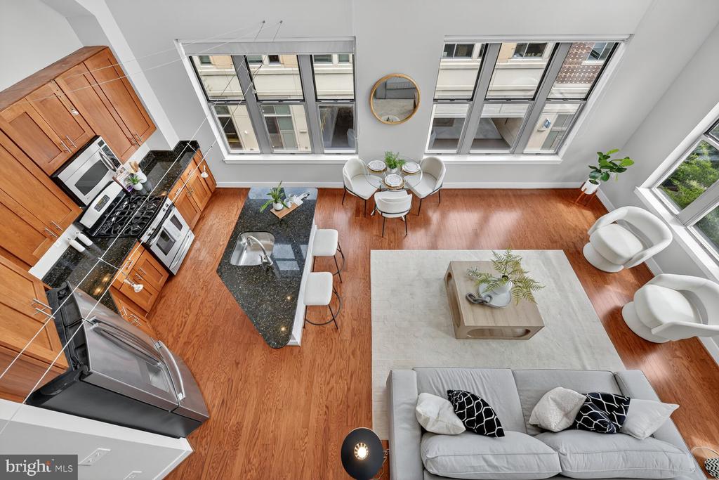Arlington, Virginia, 22201, United States, 2 Bedrooms Bedrooms, ,2 BathroomsBathrooms,Residential,For Sale,1927773