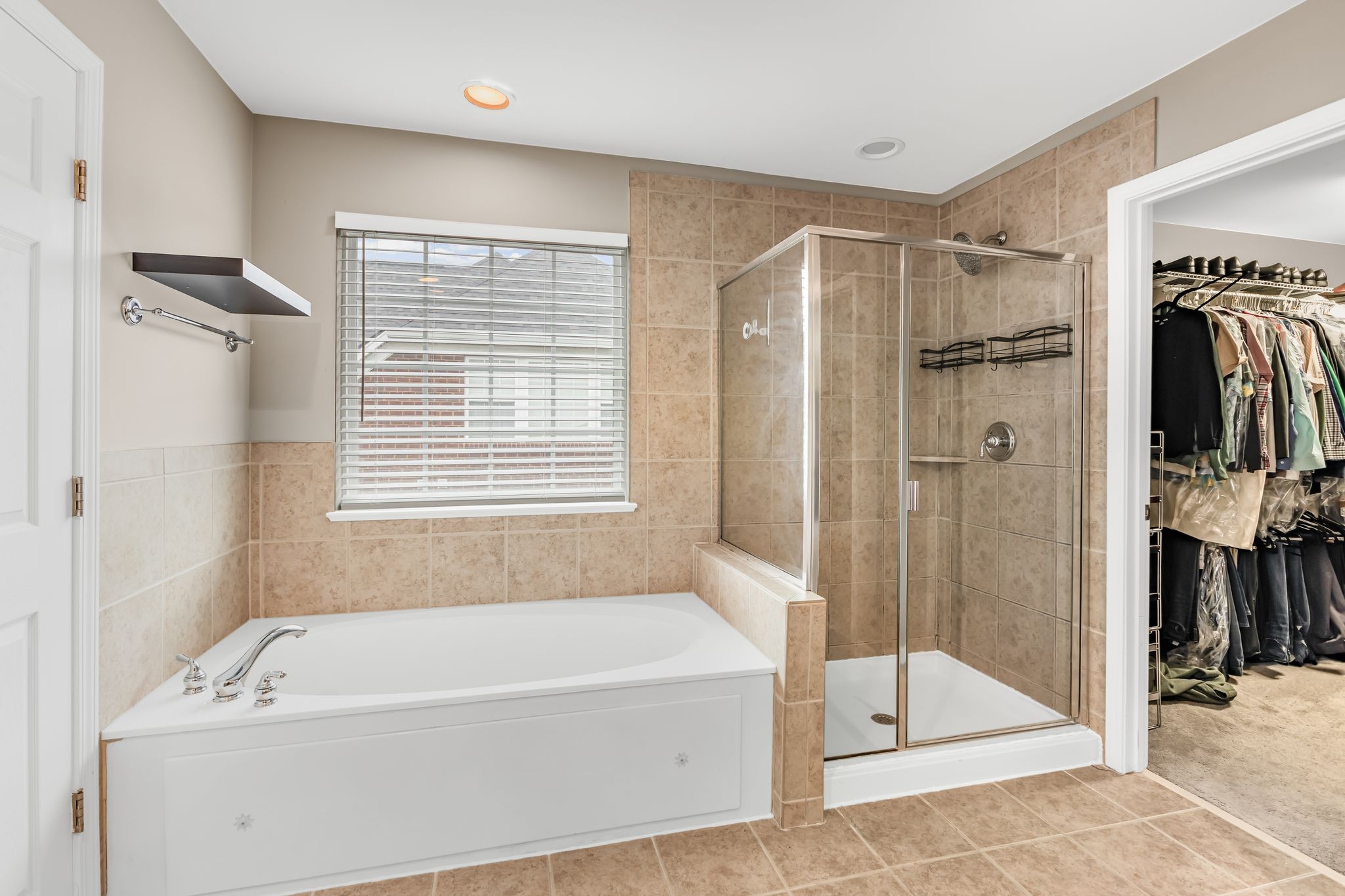 Nolensville, Tennessee, 37135, United States, 5 Bedrooms Bedrooms, ,3 BathroomsBathrooms,Residential,For Sale,2001946