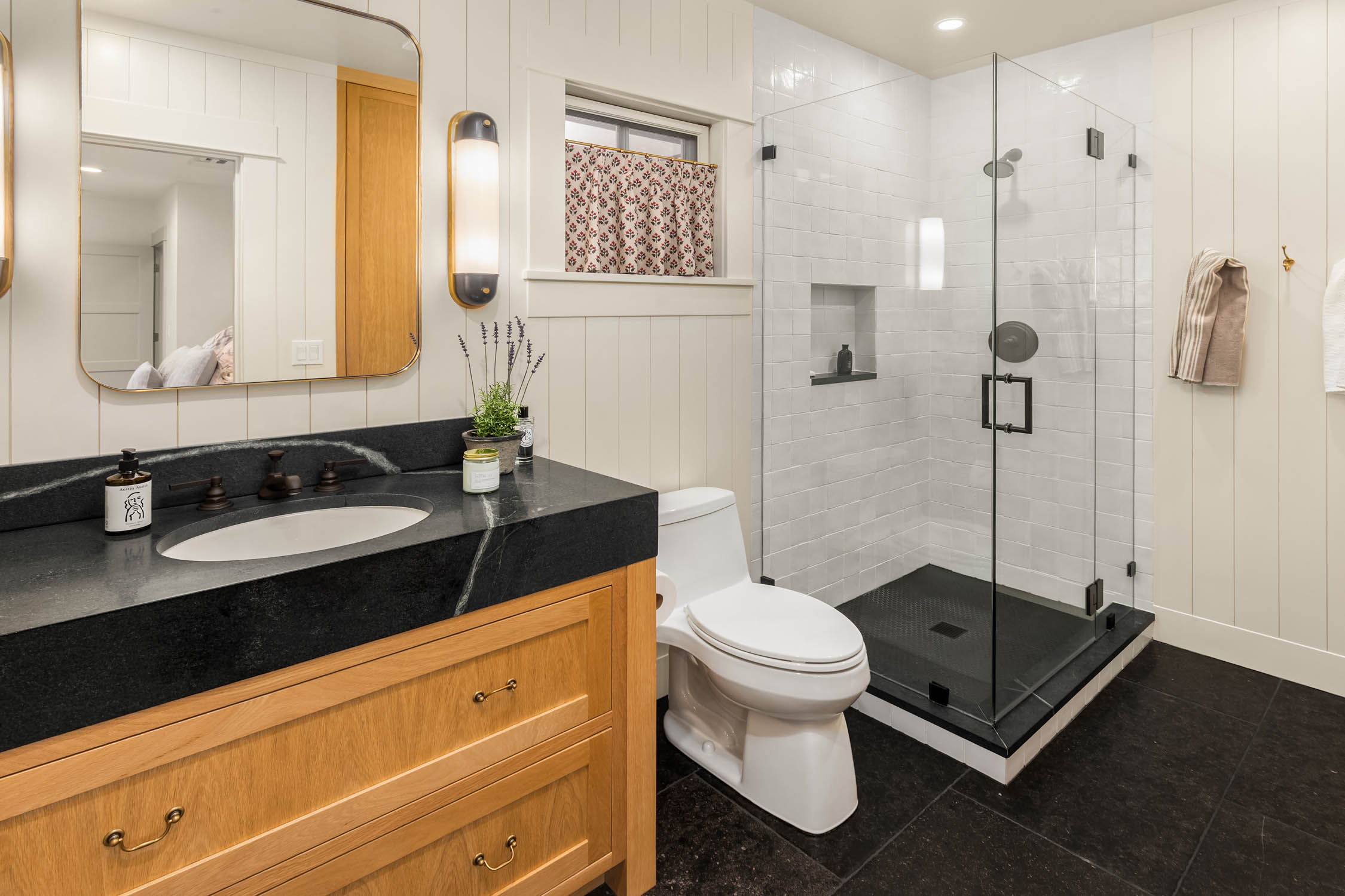  Exceptional Craftsman in Kirkland - 物件實景