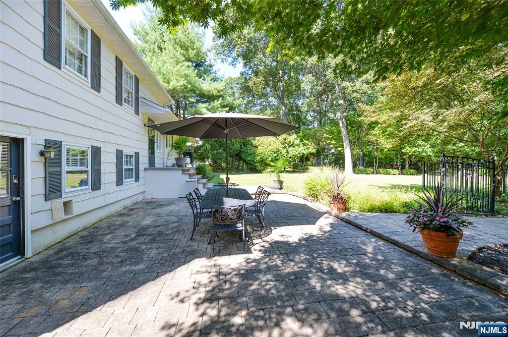Wyckoff, New Jersey, 07481, United States, 4 Bedrooms Bedrooms, ,3 BathroomsBathrooms,Residential,For Sale,1950847