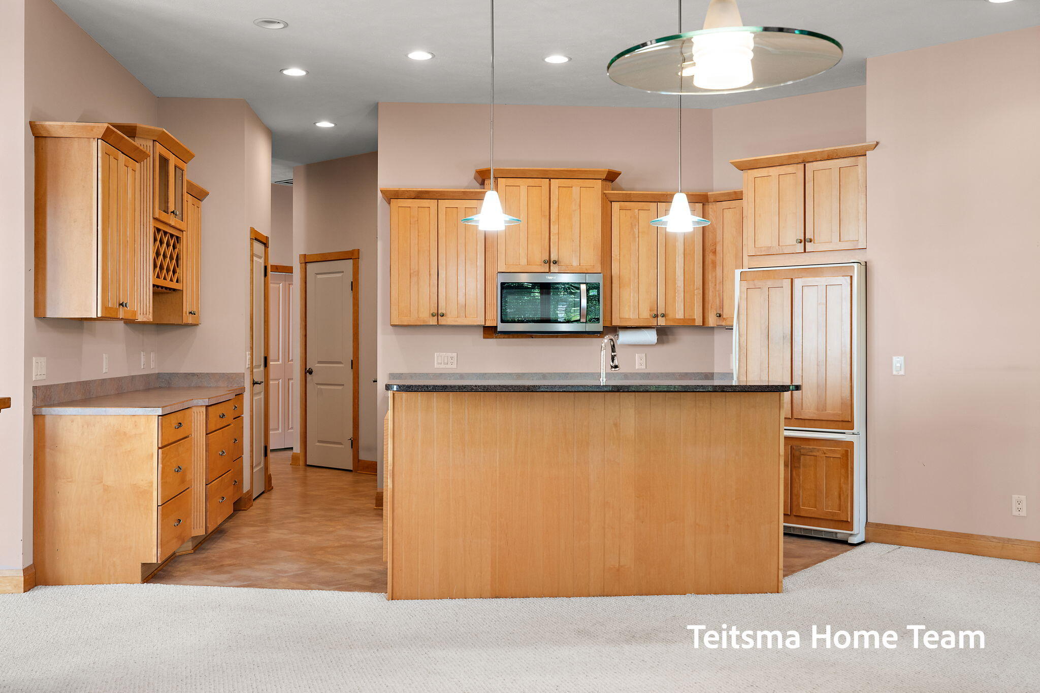 Spring Lake, Michigan, 49456, United States, 2 Bedrooms Bedrooms, ,3 BathroomsBathrooms,Residential,For Sale,1901119