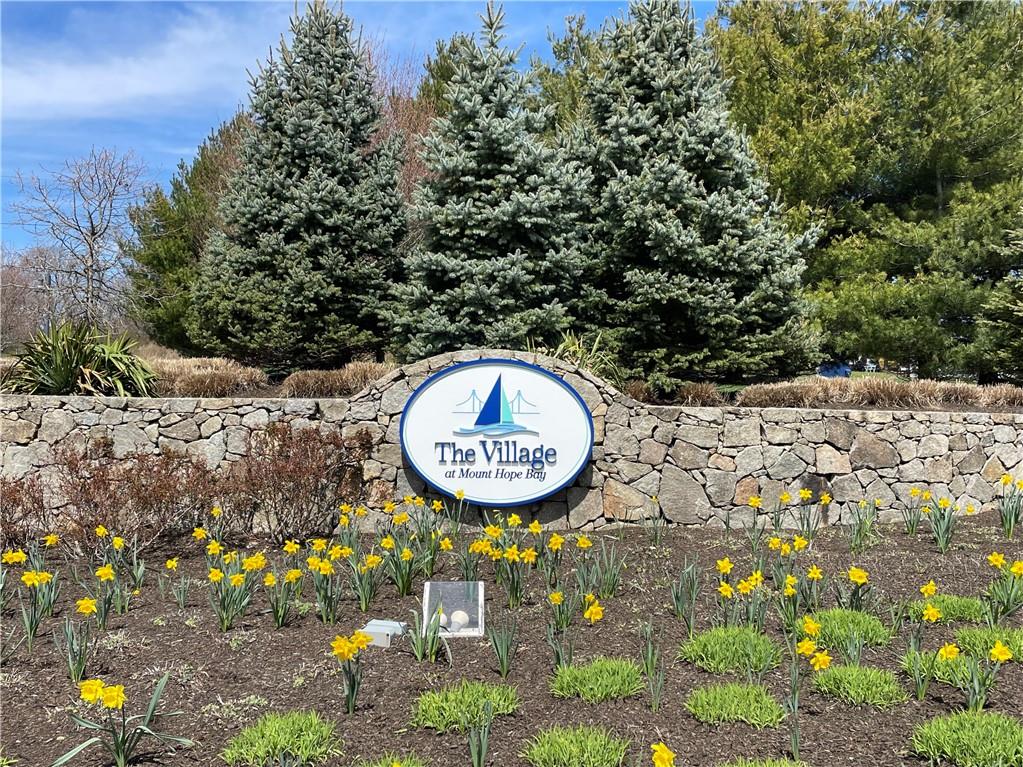 Tiverton, Rhode Island, 02878, United States, 2 Bedrooms Bedrooms, ,2 BathroomsBathrooms,Residential,For Sale,1928076
