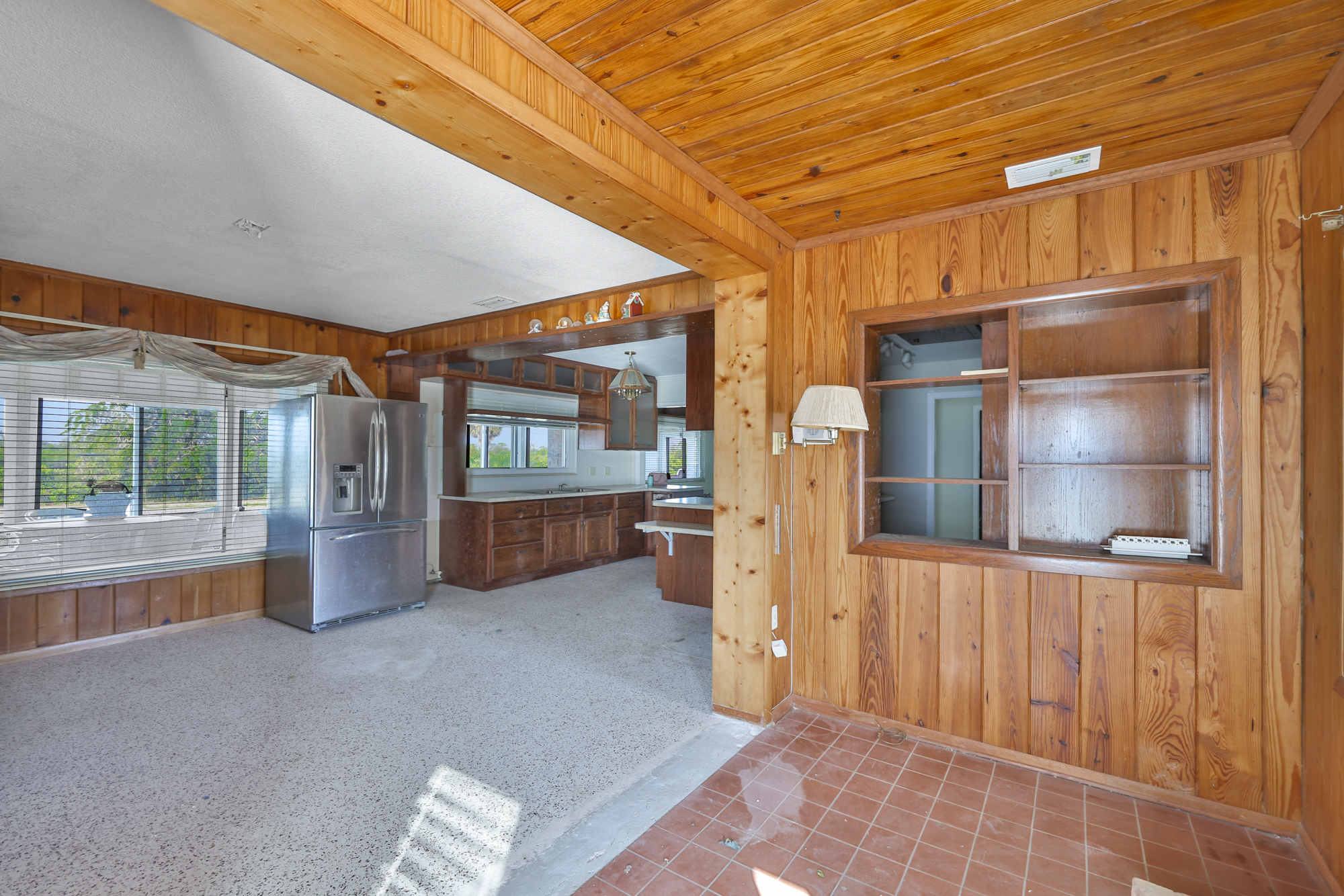 Ruskin, Florida, 33570, United States, 3 Bedrooms Bedrooms, ,2 BathroomsBathrooms,Residential,For Sale,2002551