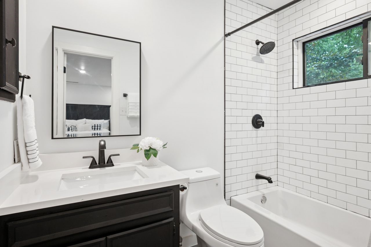 Dallas, Texas, 75230, United States, 4 Bedrooms Bedrooms, ,5 BathroomsBathrooms,Residential,For Sale,1826368
