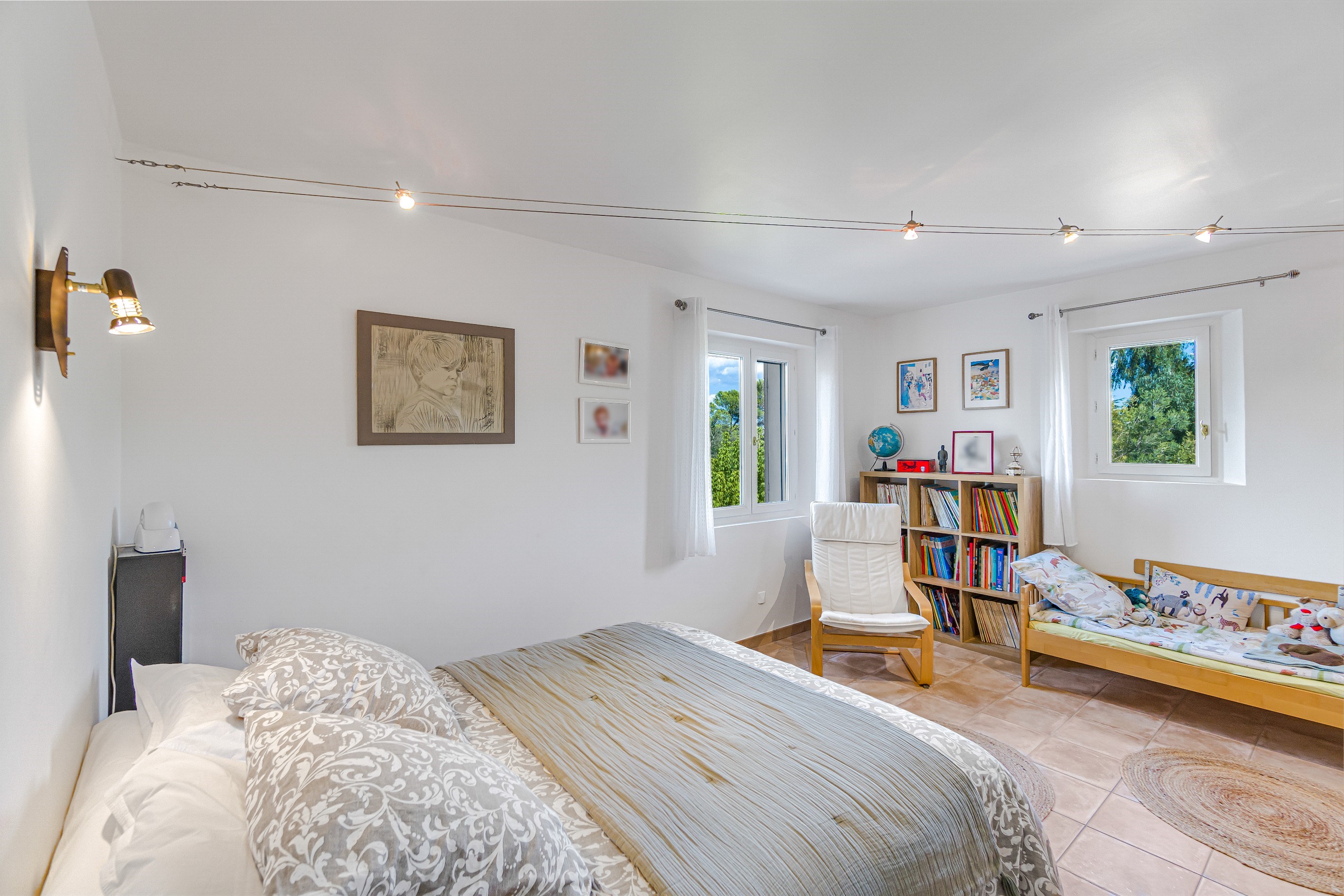  Fayence, 260 sqm Provençal villa with pool, independent studio and 3,800 sqm gr… - 物件實景