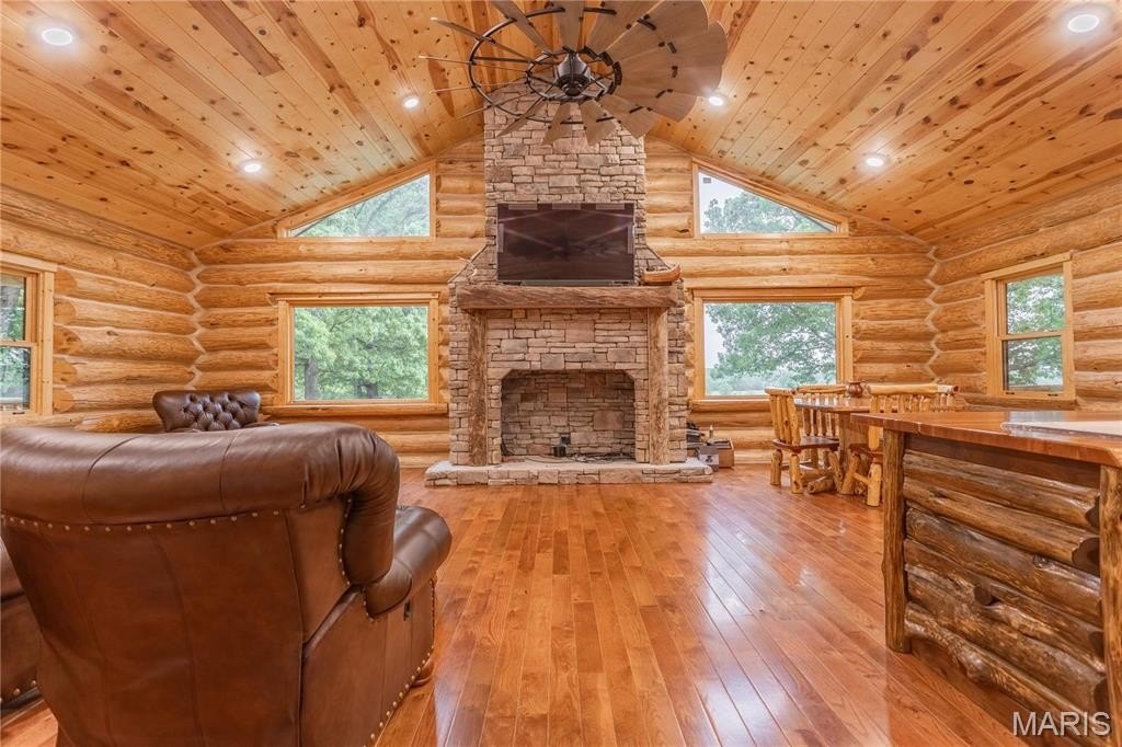 Falcon, Missouri, 65470, United States, 2 Bedrooms Bedrooms, ,2 BathroomsBathrooms,Residential,For Sale,1844660