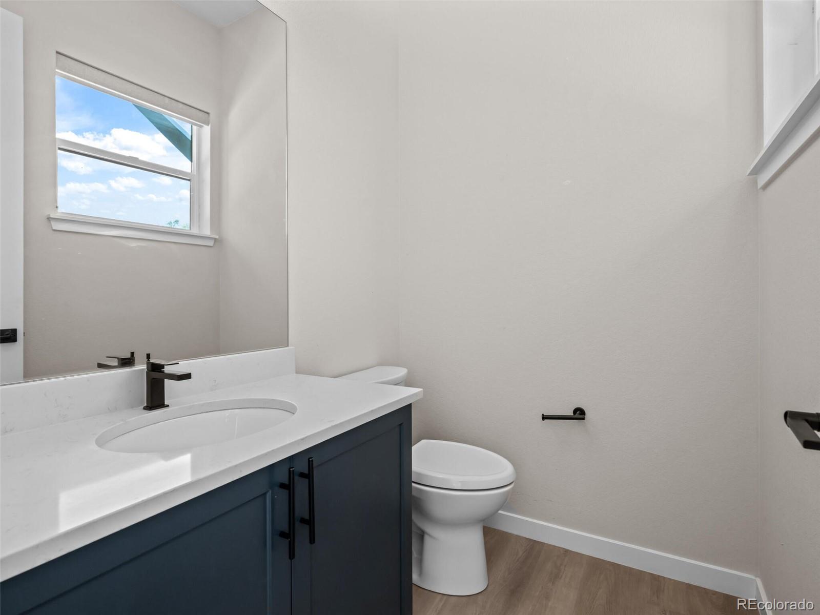 Lakewood, Colorado, 80214, United States, 3 Bedrooms Bedrooms, ,3 BathroomsBathrooms,Residential,For Sale,1866622