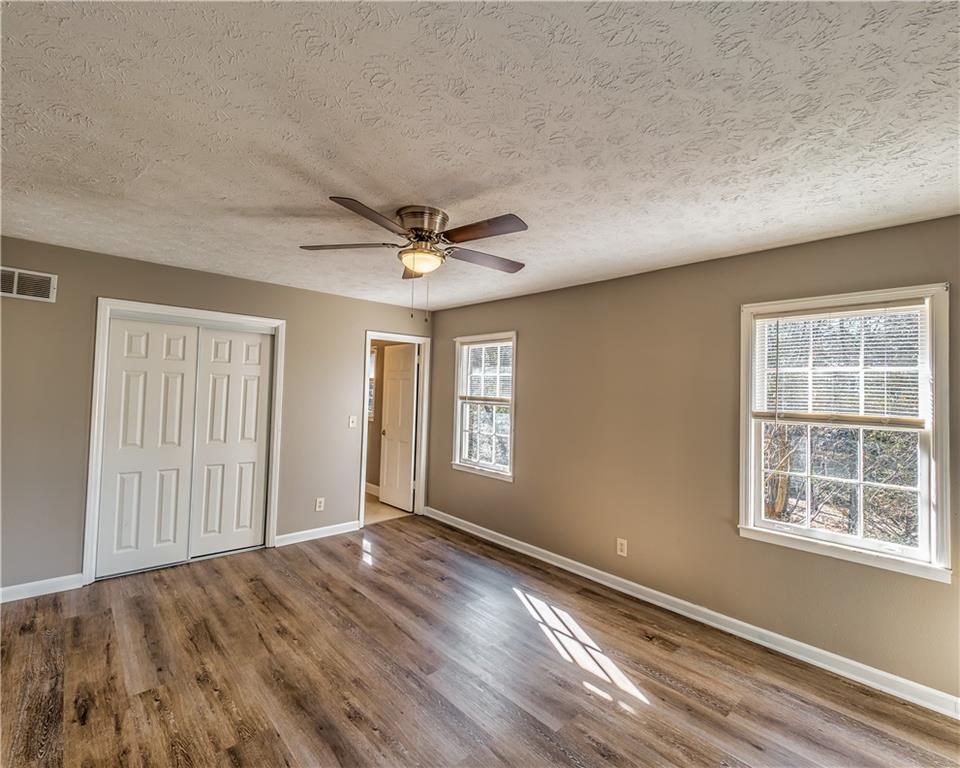 Woodstock, Georgia, 30188, United States, 4 Bedrooms Bedrooms, ,3 BathroomsBathrooms,Residential,For Sale,1974094