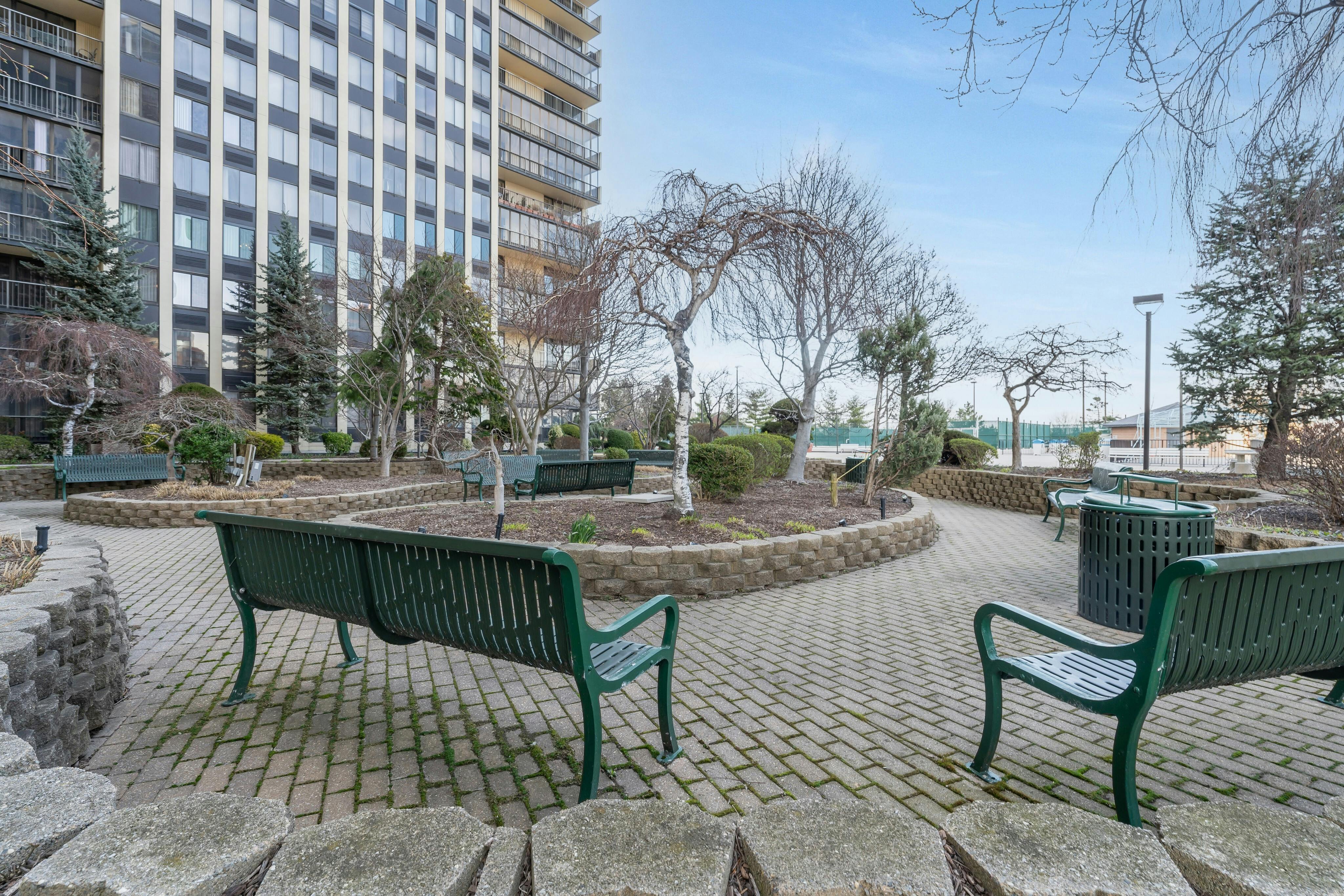  300 Winston Drive, Cliffside Park, NJ 07010 - 物件實景