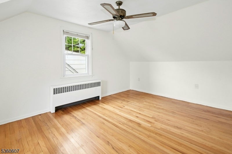 Garwood Boro, New Jersey, 07027, United States, 5 Bedrooms Bedrooms, ,4 BathroomsBathrooms,Residential,For Sale,1835599