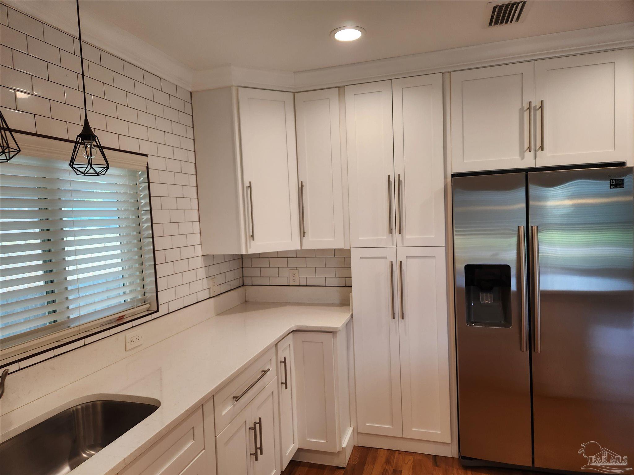 Pensacola, Florida, 32503, United States, 3 Bedrooms Bedrooms, ,2 BathroomsBathrooms,Residential,For Sale,1918178
