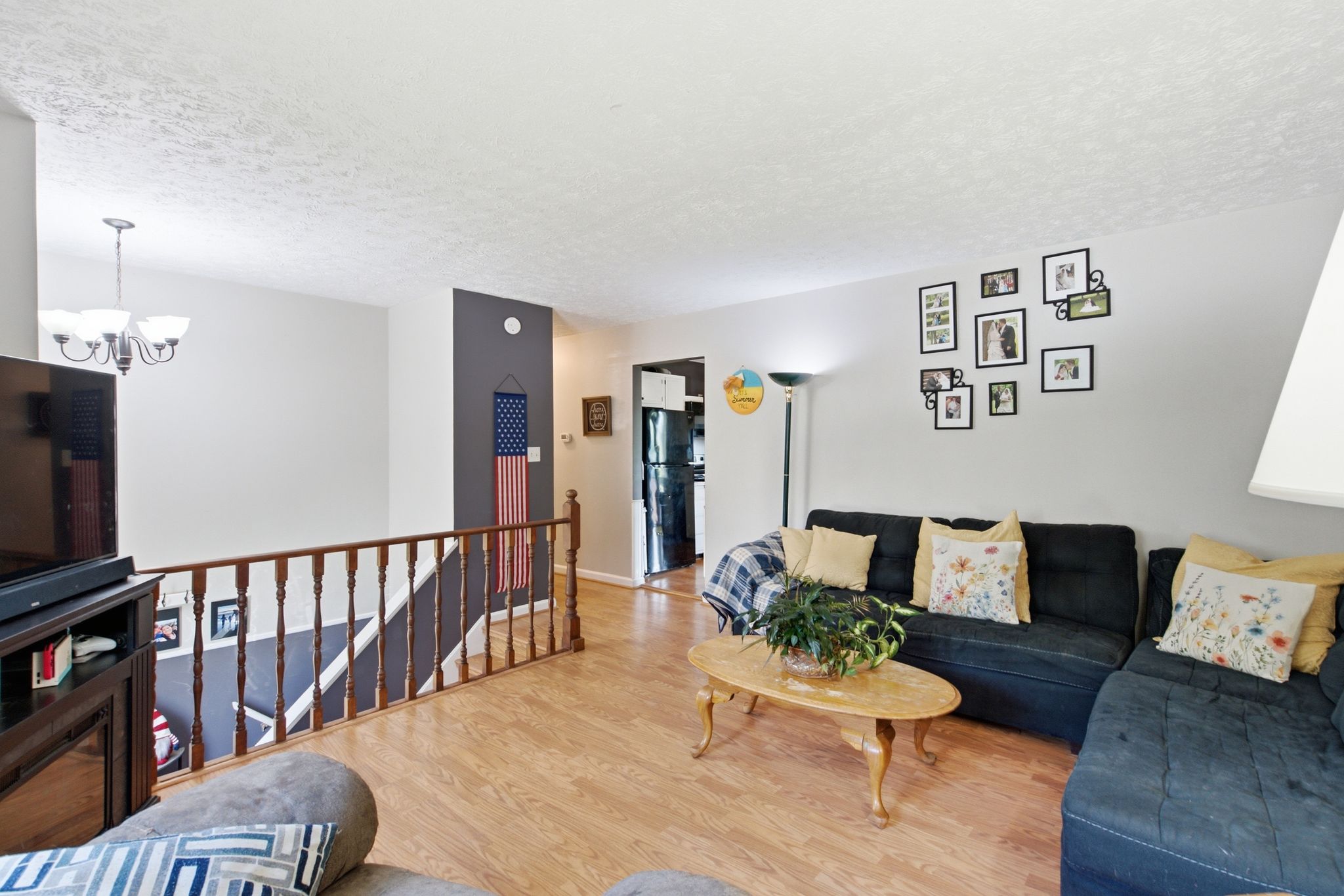  3633 Sundart Drive - 物件實景