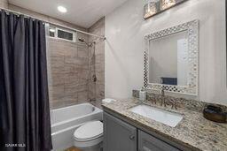 Palmdale, California, 93551, United States, 3 Bedrooms Bedrooms, ,2 BathroomsBathrooms,Residential,For Sale,2005345