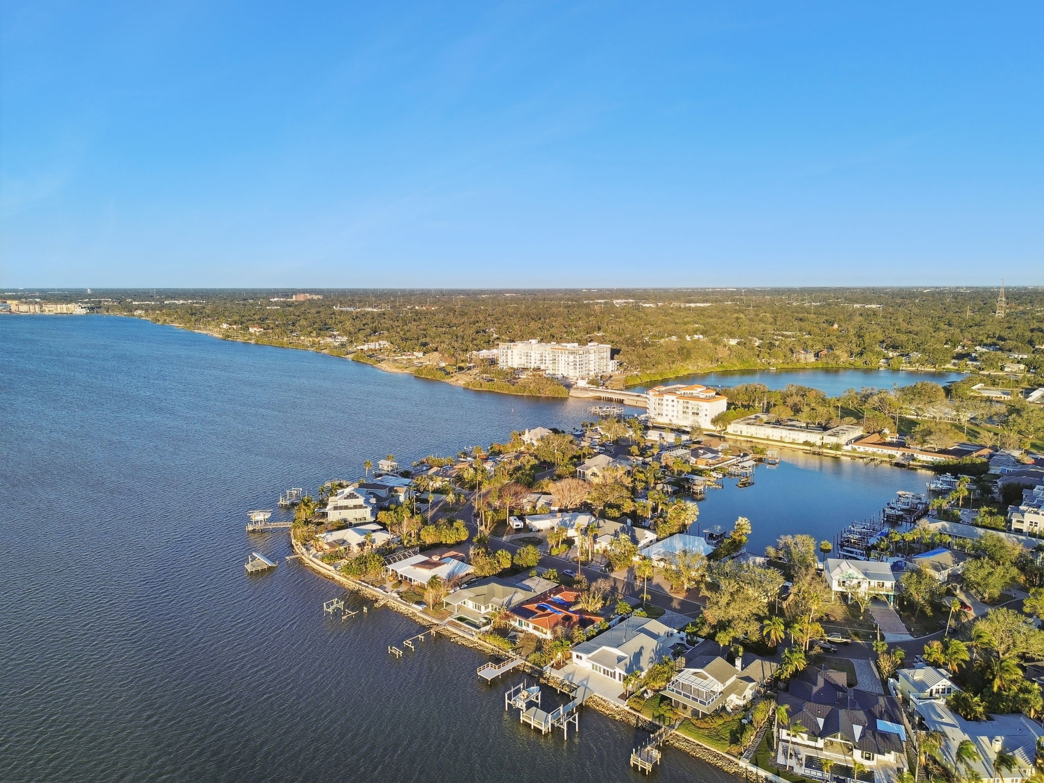 Clearwater, Florida, 33755, United States, 3 Bedrooms Bedrooms, ,2 BathroomsBathrooms,Residential,For Sale,1980754