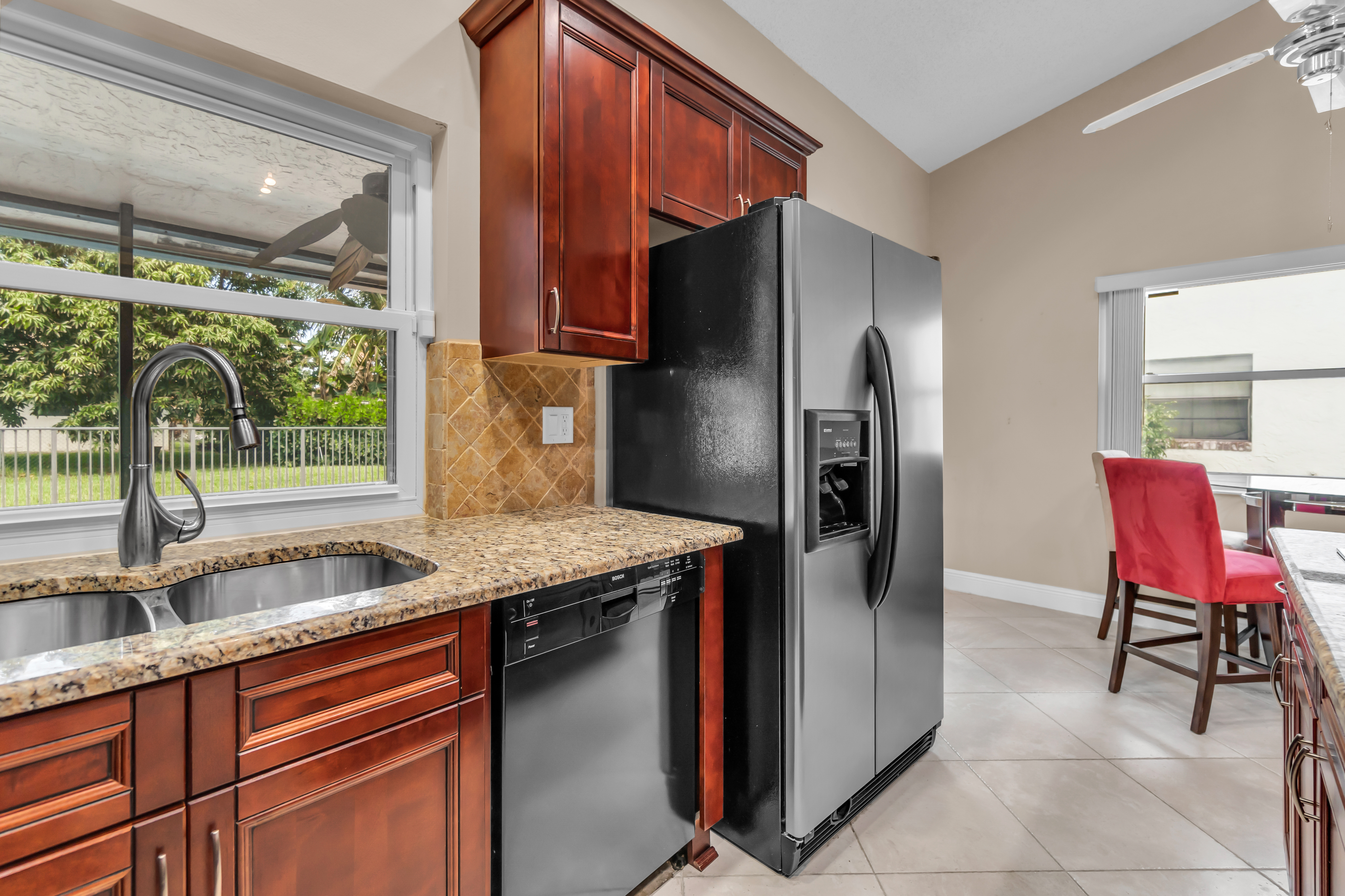  895 NW 110th Lane, Coral Springs, FL, 33071 - 物件實景