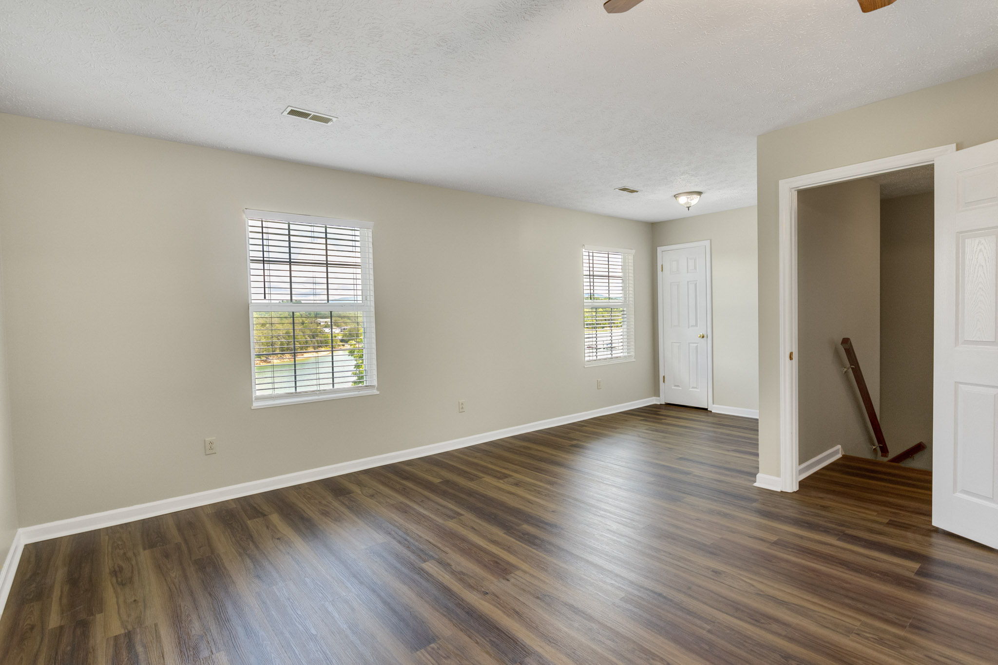 Sevierville, Tennessee, 37876, United States, 3 Bedrooms Bedrooms, ,2 BathroomsBathrooms,Residential,For Sale,1937497