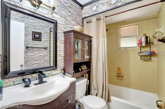 Naples, Florida, 34116, United States, 4 Bedrooms Bedrooms, ,3 BathroomsBathrooms,Residential,For Sale,1836999