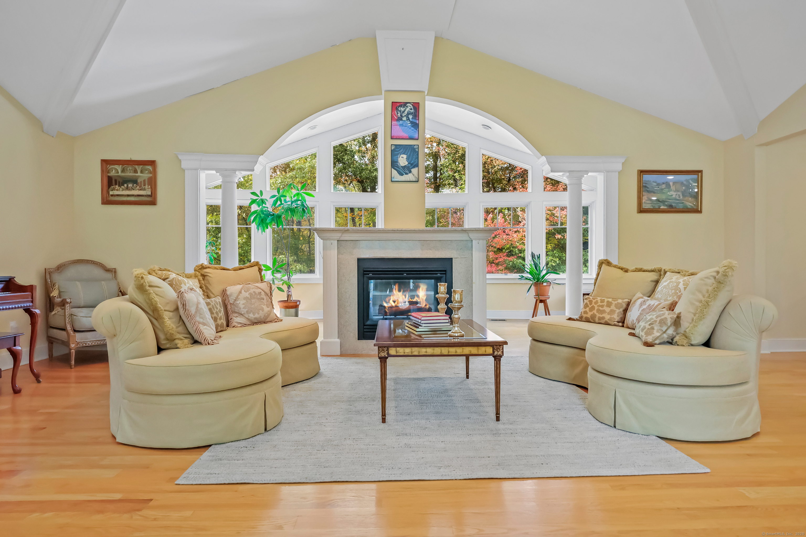 Fairfield, Connecticut, 06880, United States, 3 Bedrooms Bedrooms, ,3 BathroomsBathrooms,Residential,For Sale,1992139