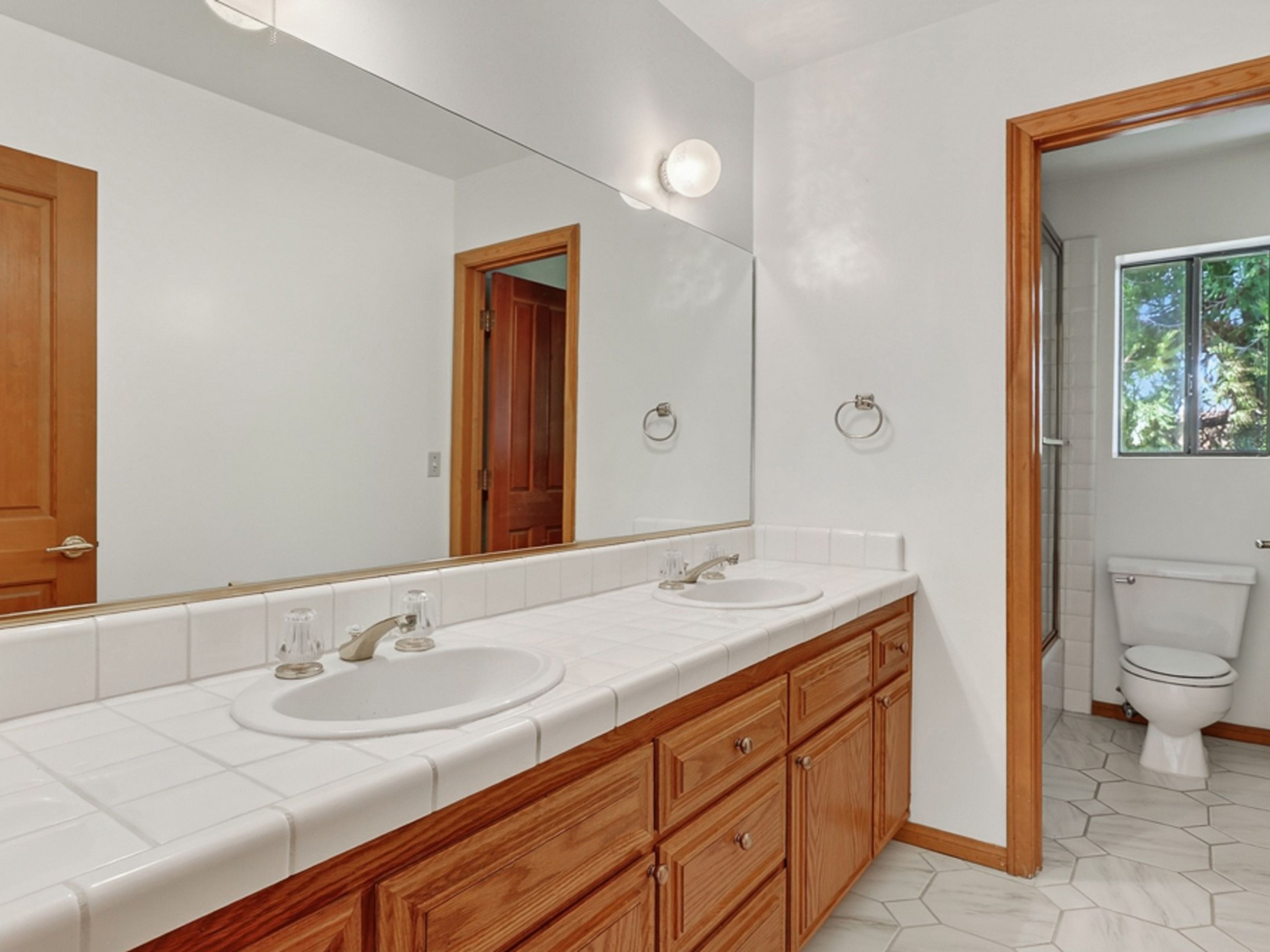  229 Shasta Drive, Lake Arrowhead, CA 92352 - 物件實景