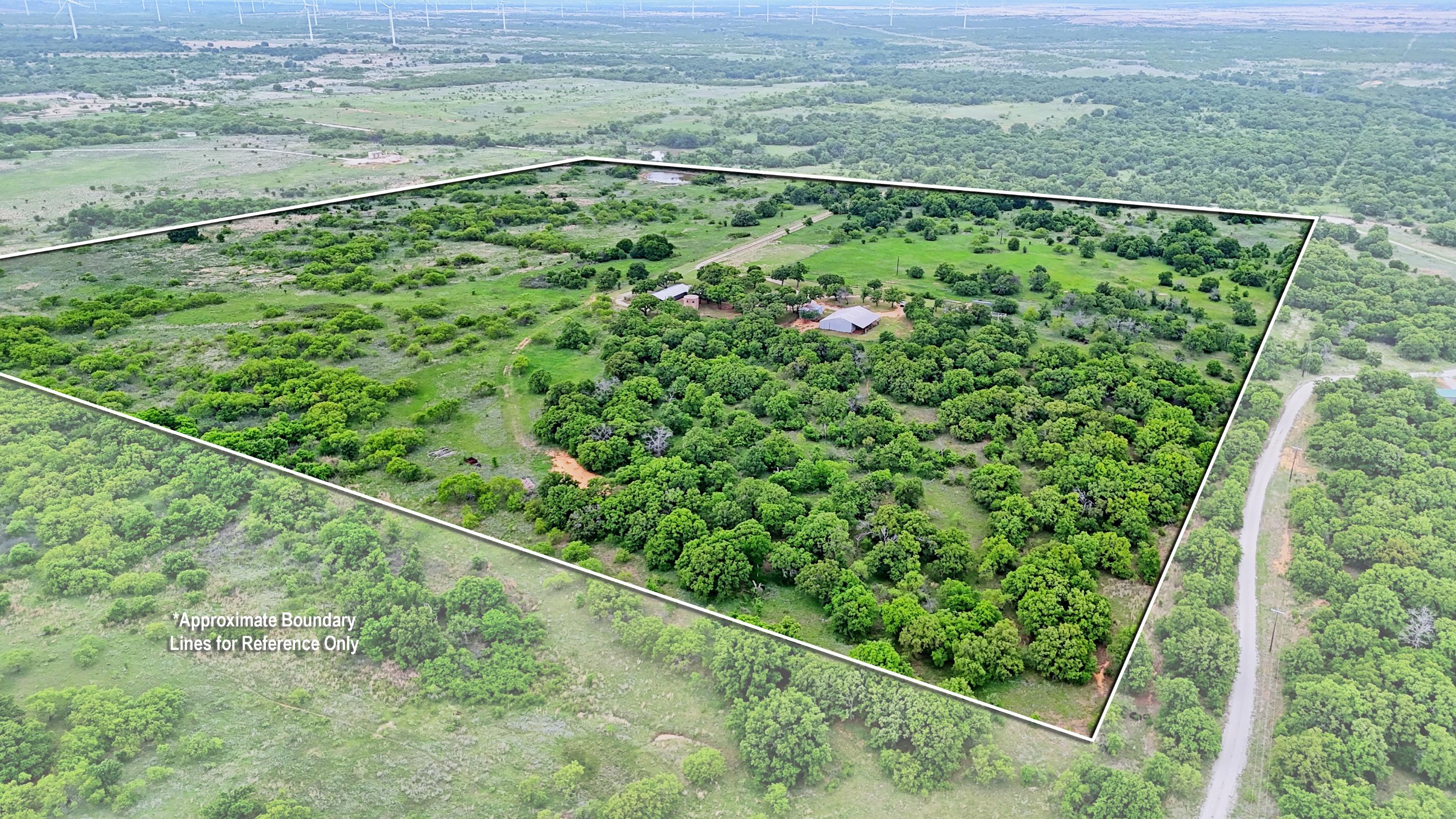  Ranch Style Rock Home on Private 80 Acres - 物件實景