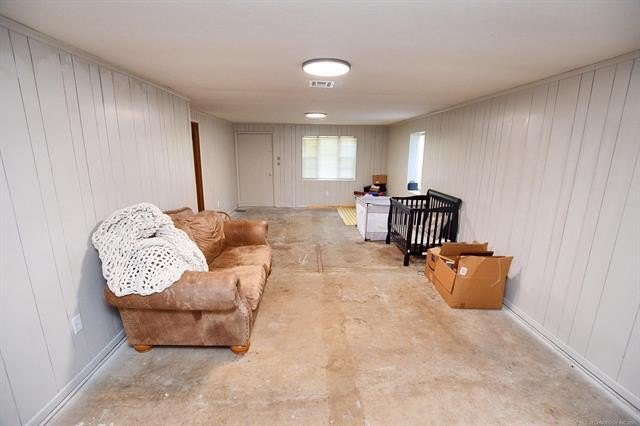 Braggs, Oklahoma, 74423, United States, 3 Bedrooms Bedrooms, ,2 BathroomsBathrooms,Residential,For Sale,1981924