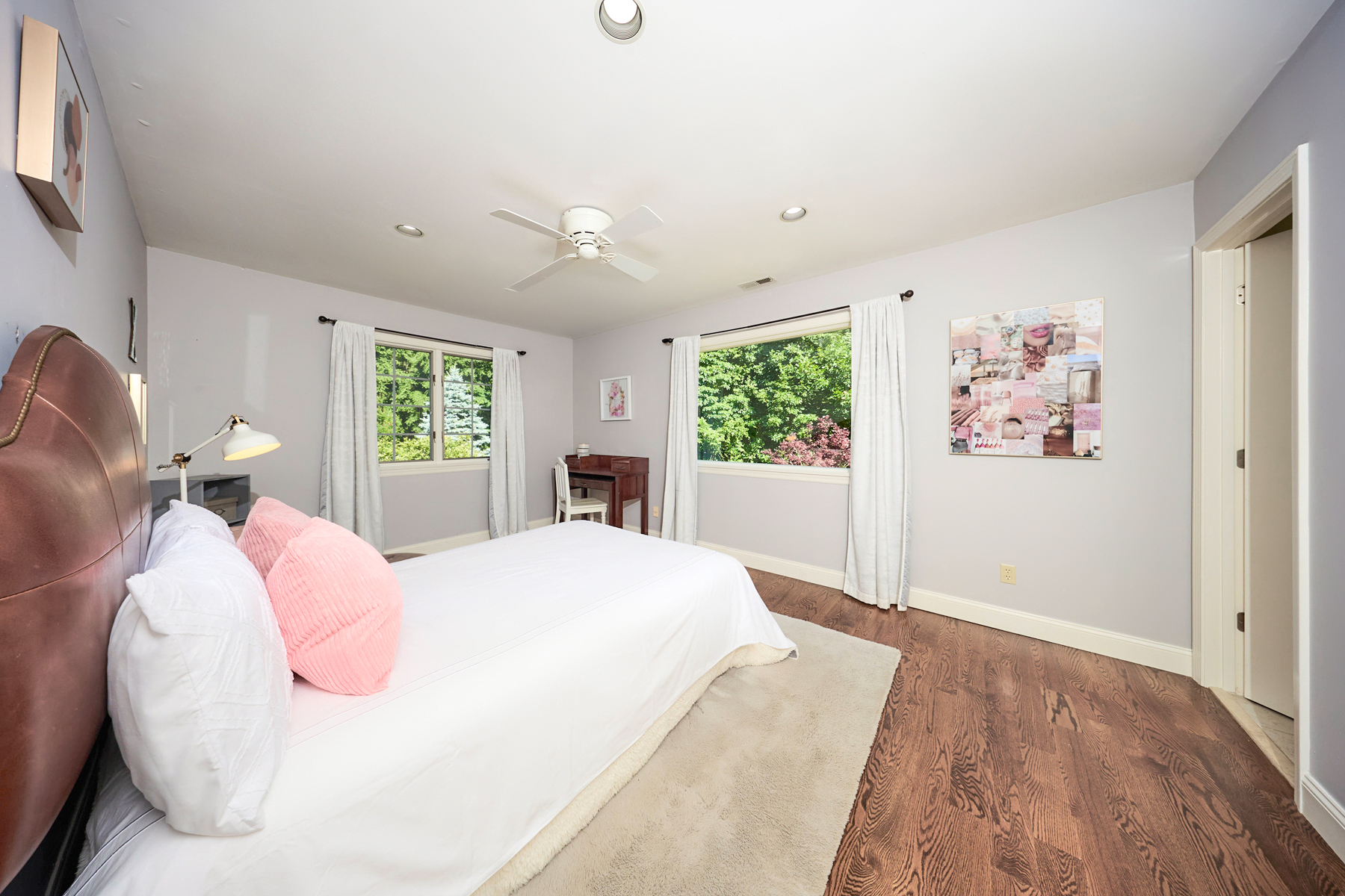  Bight, Beautiful Colonial Style Home in Weston - 物件實景