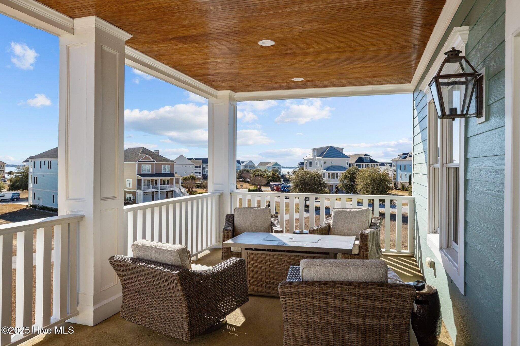 Newport, North Carolina, 28570, United States, 5 Bedrooms Bedrooms, ,7 BathroomsBathrooms,Residential,For Sale,1856837