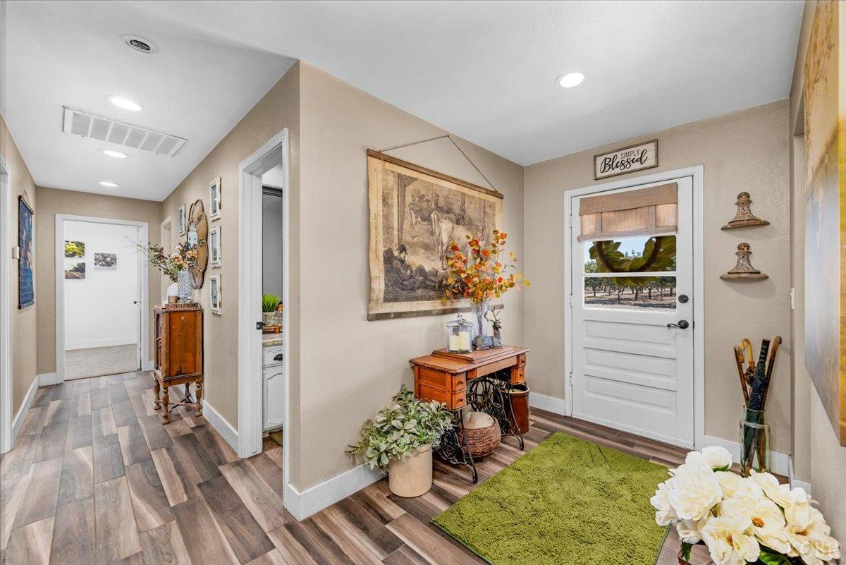 Stratford, California, 93266, United States, 3 Bedrooms Bedrooms, ,2 BathroomsBathrooms,Residential,For Sale,1975413