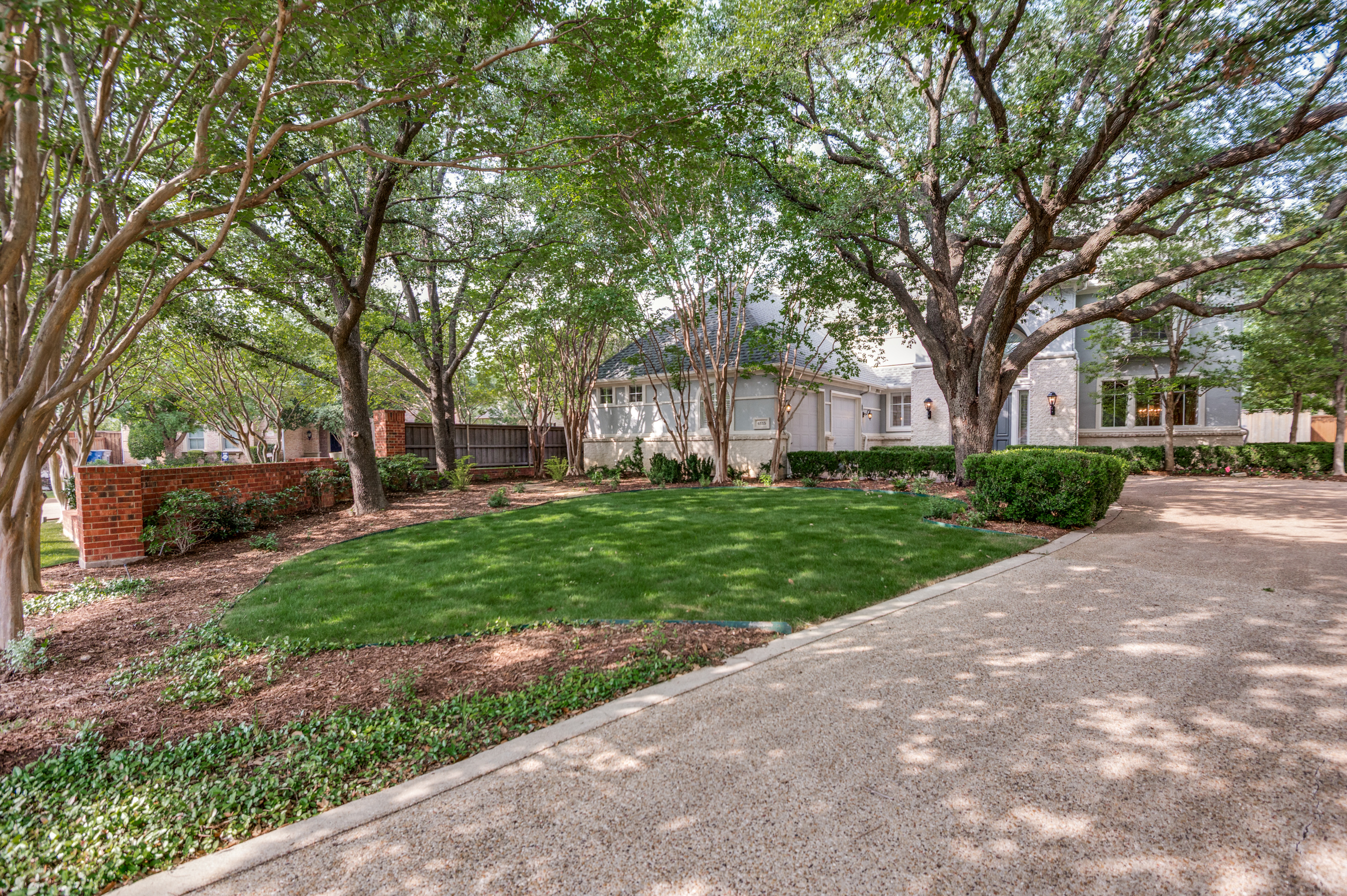  Excellent Opportunity on Edith Court in Midway Hollow - 物件實景