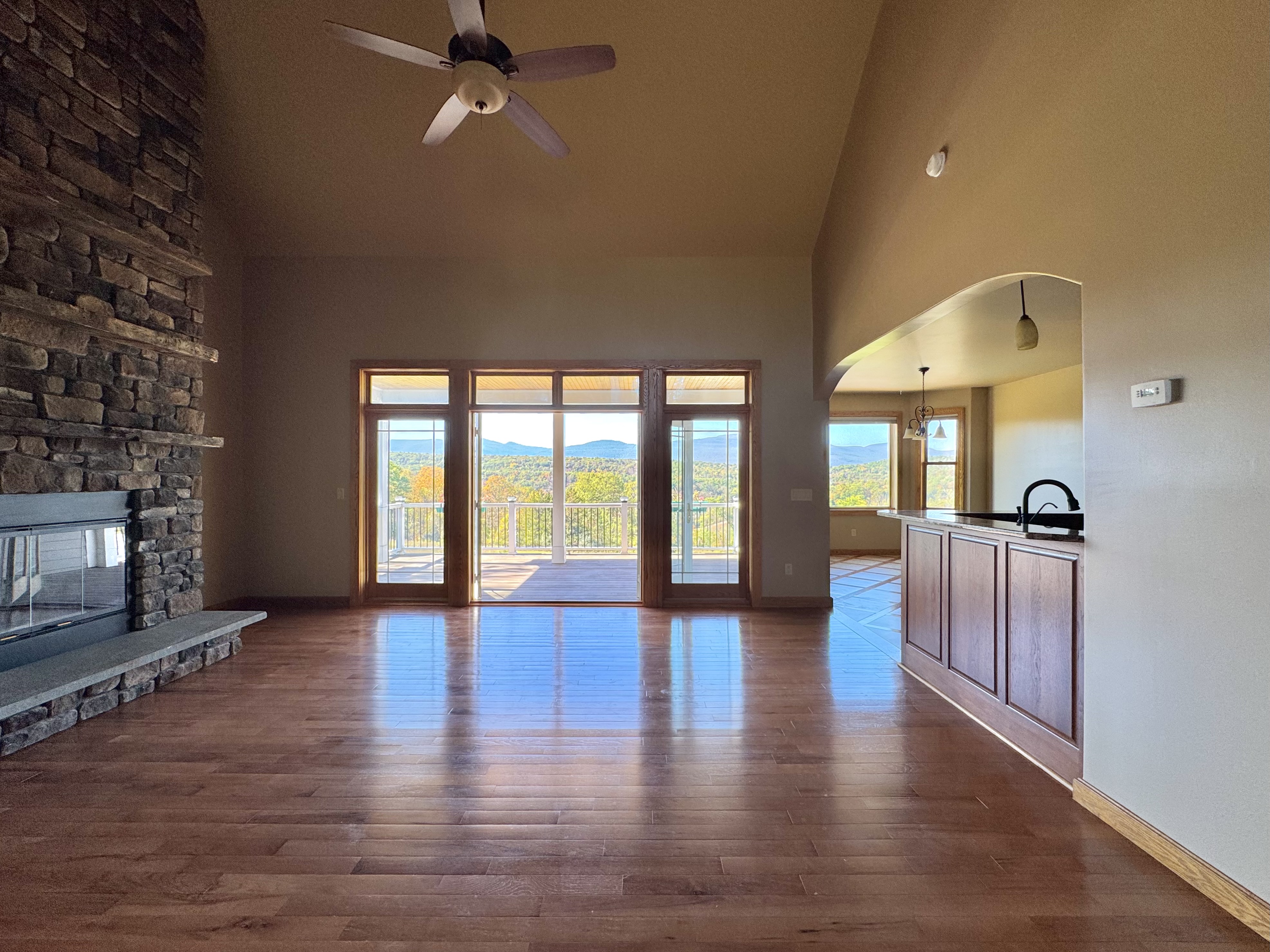 Catskill, New York, 12414, United States, 4 Bedrooms Bedrooms, ,3 BathroomsBathrooms,Residential,For Sale,1977487