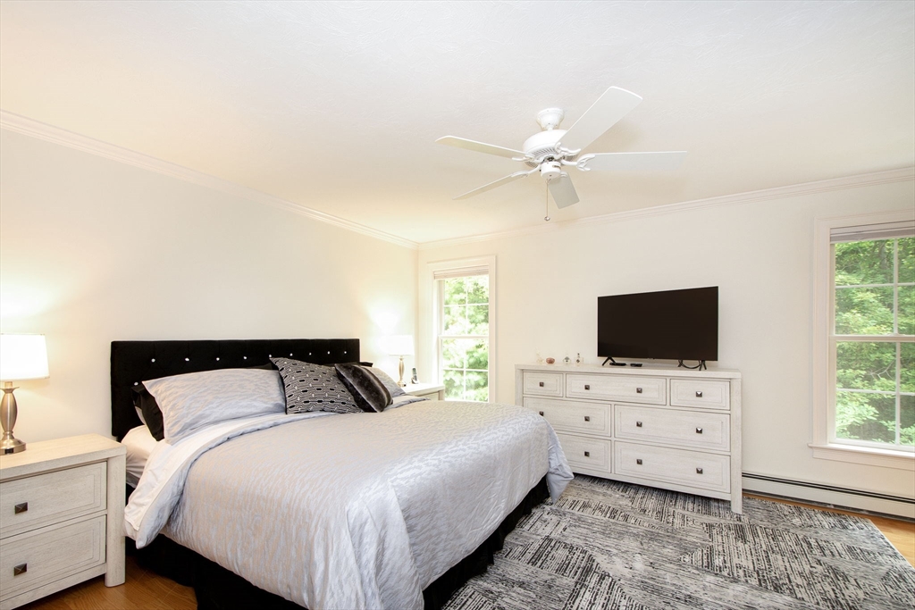 Hanover, Massachusetts, 02339, United States, 2 Bedrooms Bedrooms, ,3 BathroomsBathrooms,Residential,For Sale,1940214