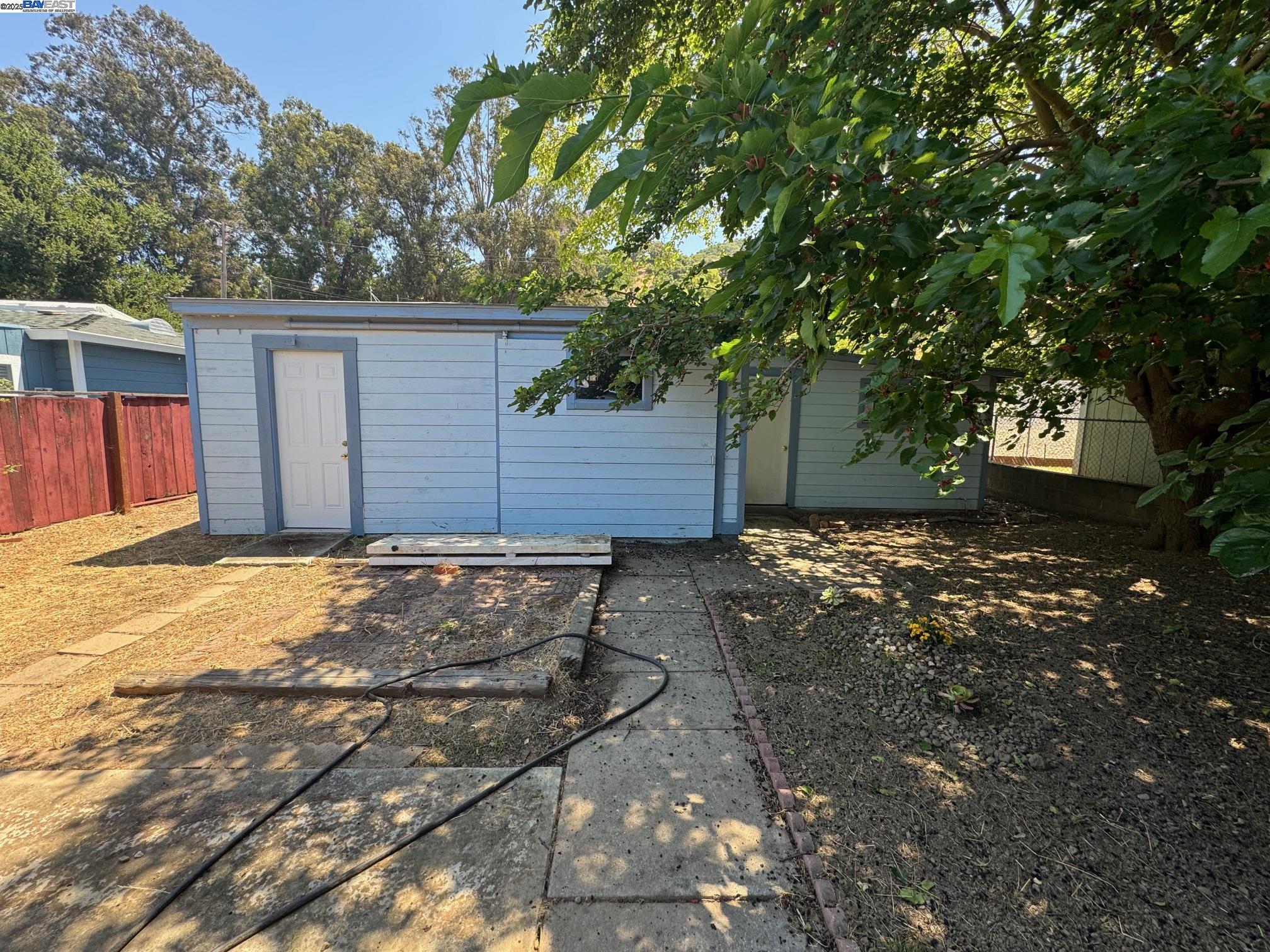Fremont, California, 94536, United States, 2 Bedrooms Bedrooms, ,1 BathroomBathrooms,Residential,For Sale,1906886