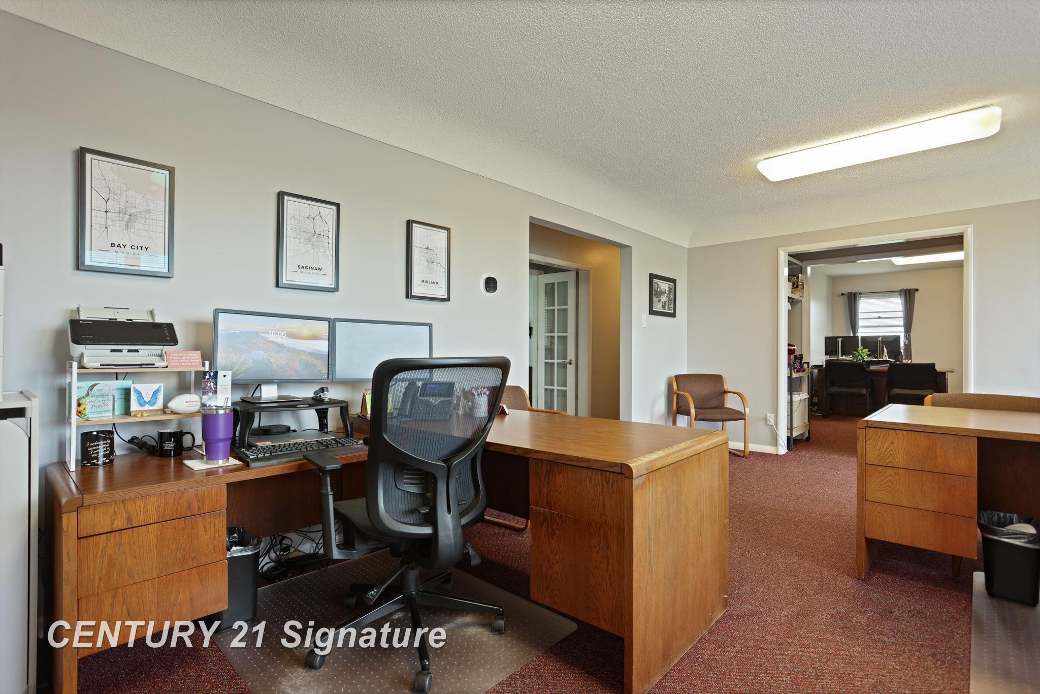 Saginaw, Michigan, 48604, United States, 4 Bedrooms Bedrooms, ,3 BathroomsBathrooms,Residential,For Sale,1980759