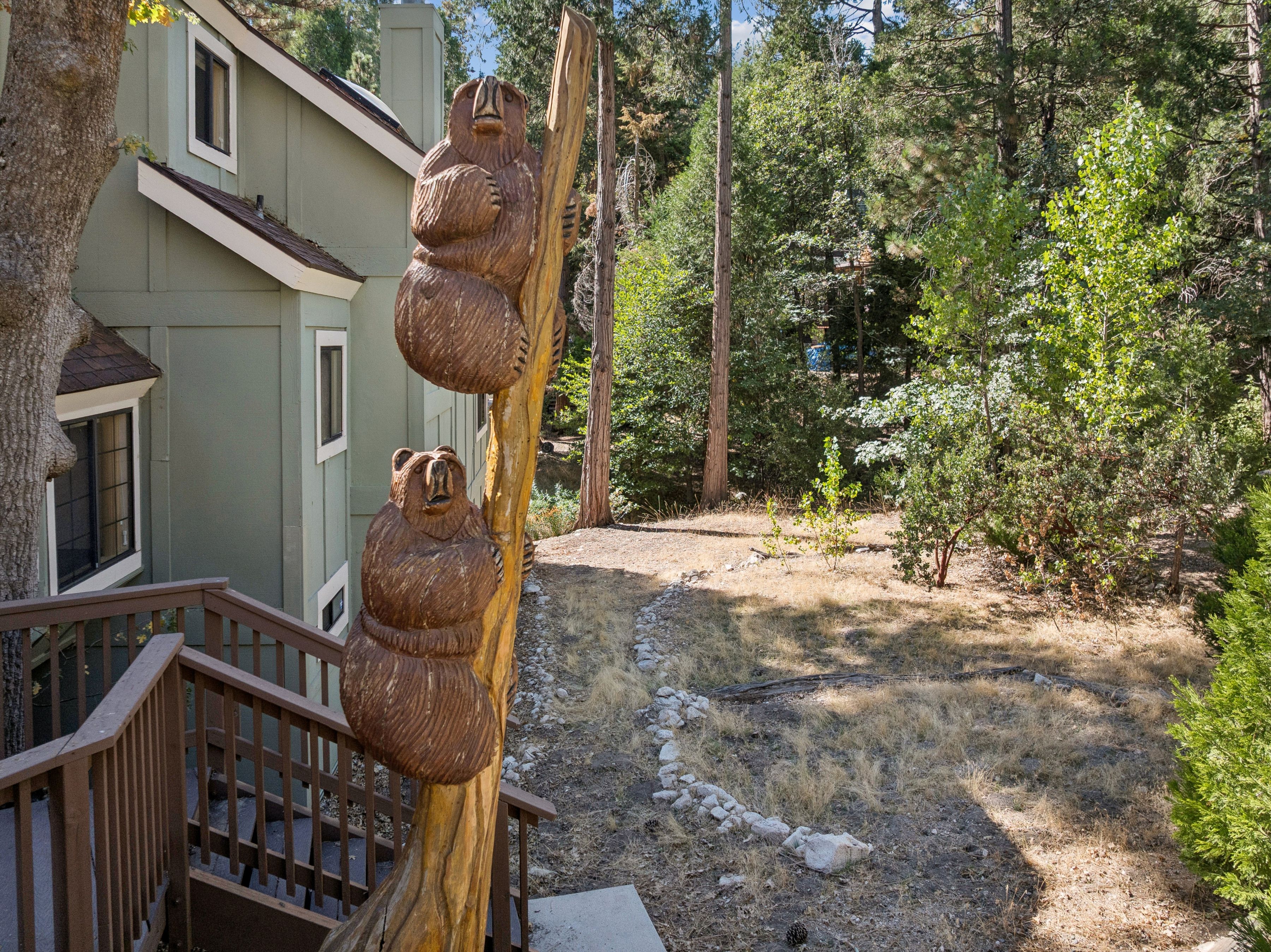  557 Brentwood Drive, Lake Arrowhead, CA 92352 - 物件實景