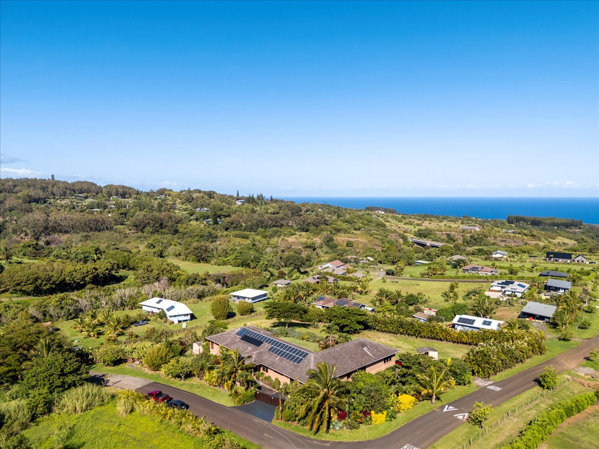 Haiku, Hawaii, 96708, United States, 4 Bedrooms Bedrooms, ,3 BathroomsBathrooms,Residential,For Sale,2002523