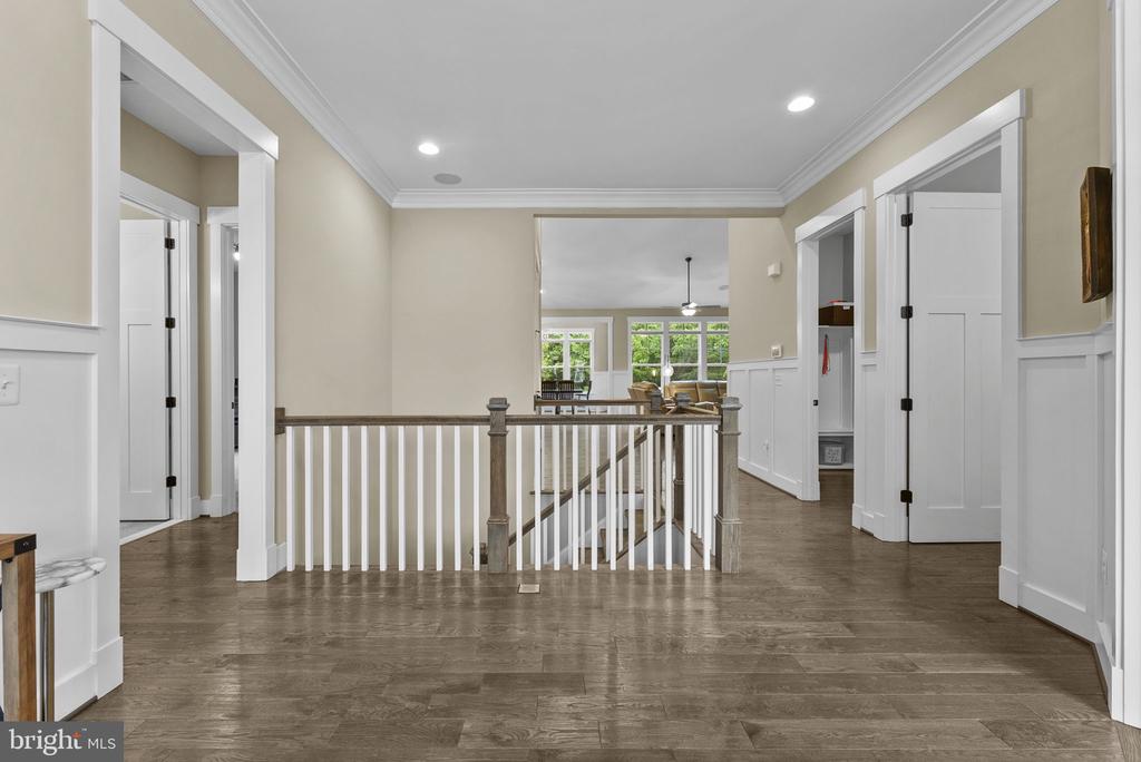 Warrenton, Virginia, 20187, United States, 4 Bedrooms Bedrooms, ,4 BathroomsBathrooms,Residential,For Sale,2048905