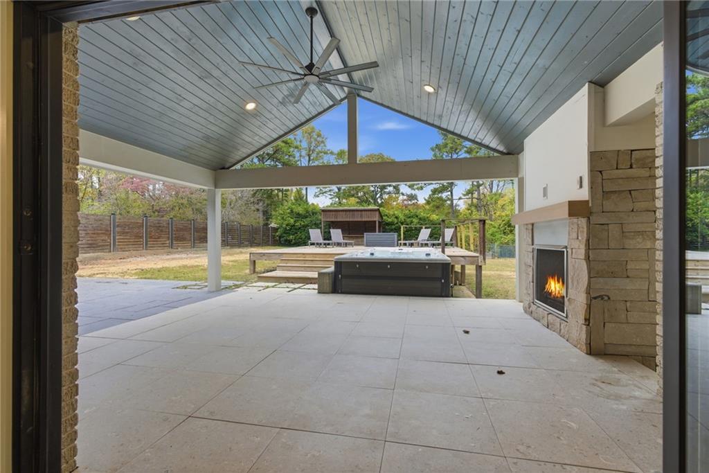 Marietta, Georgia, 30060, United States, 3 Bedrooms Bedrooms, ,2 BathroomsBathrooms,Residential,For Sale,1988888