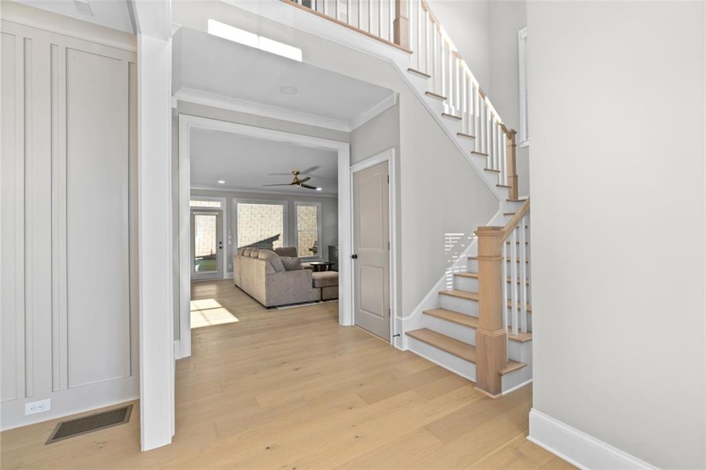 Powder Springs, Georgia, 30127, United States, 5 Bedrooms Bedrooms, ,4 BathroomsBathrooms,Residential,For Sale,1837937