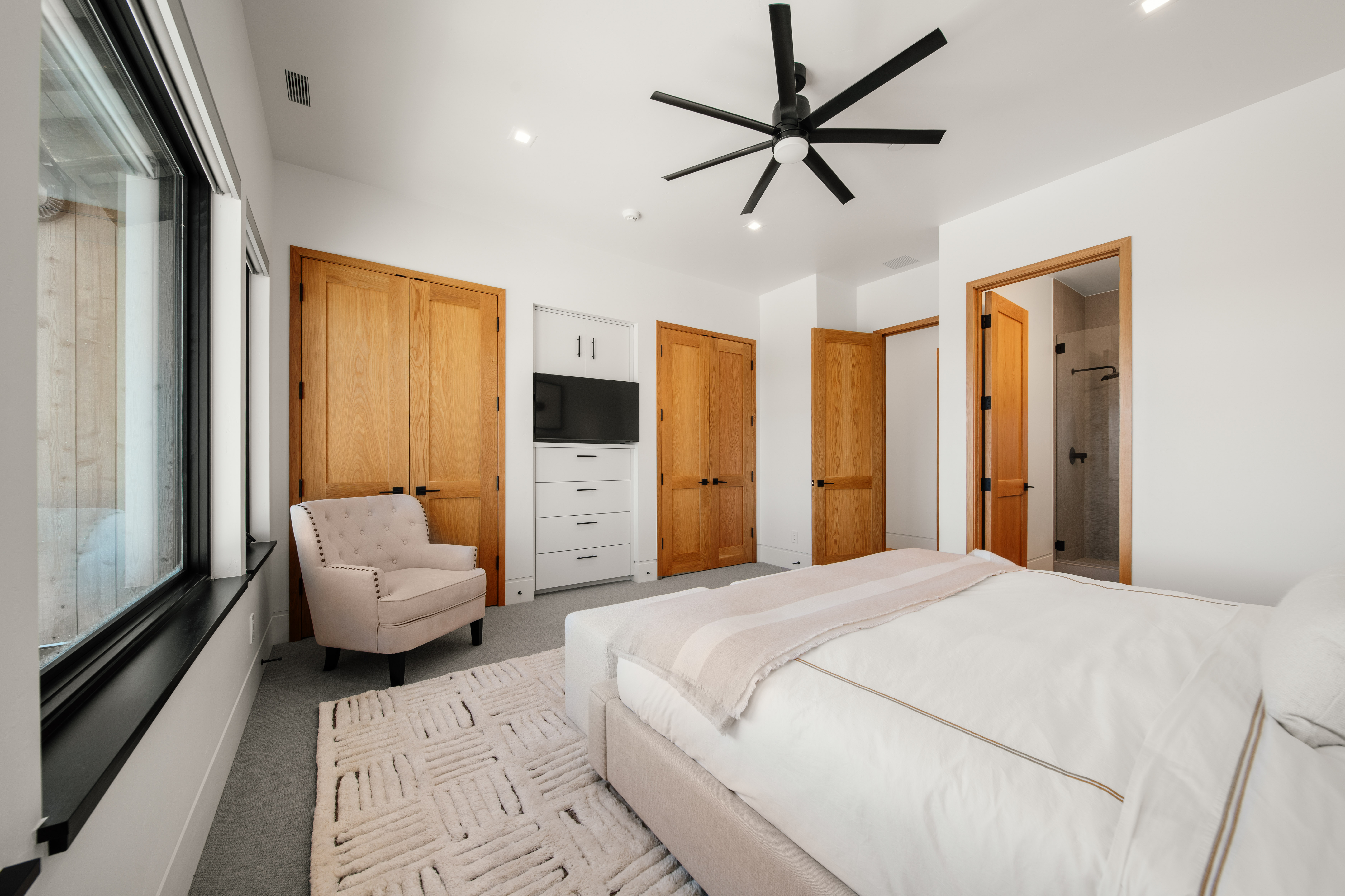  Mountain Modern Luxury Meets Effortless Cordillera Living at 145 Gore Trail - 物件實景