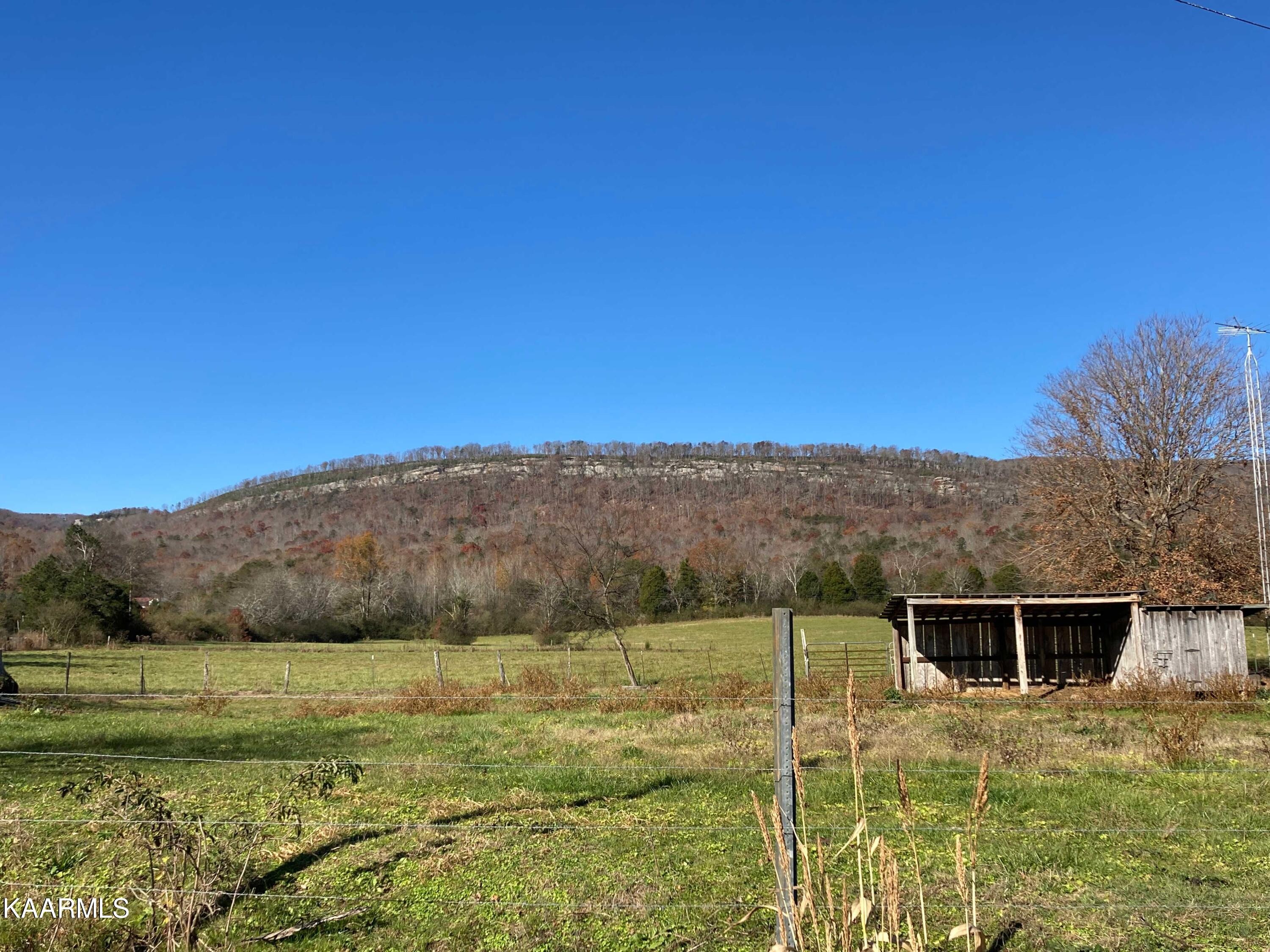 Pikeville, Tennessee, 37367, United States, ,Residential,For Sale,1943070