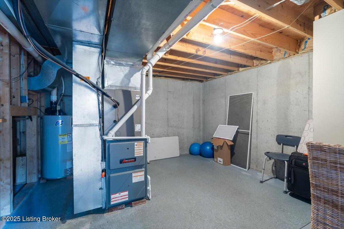 Louisville, Kentucky, 40214, United States, 4 Bedrooms Bedrooms, ,4 BathroomsBathrooms,Residential,For Sale,1911574