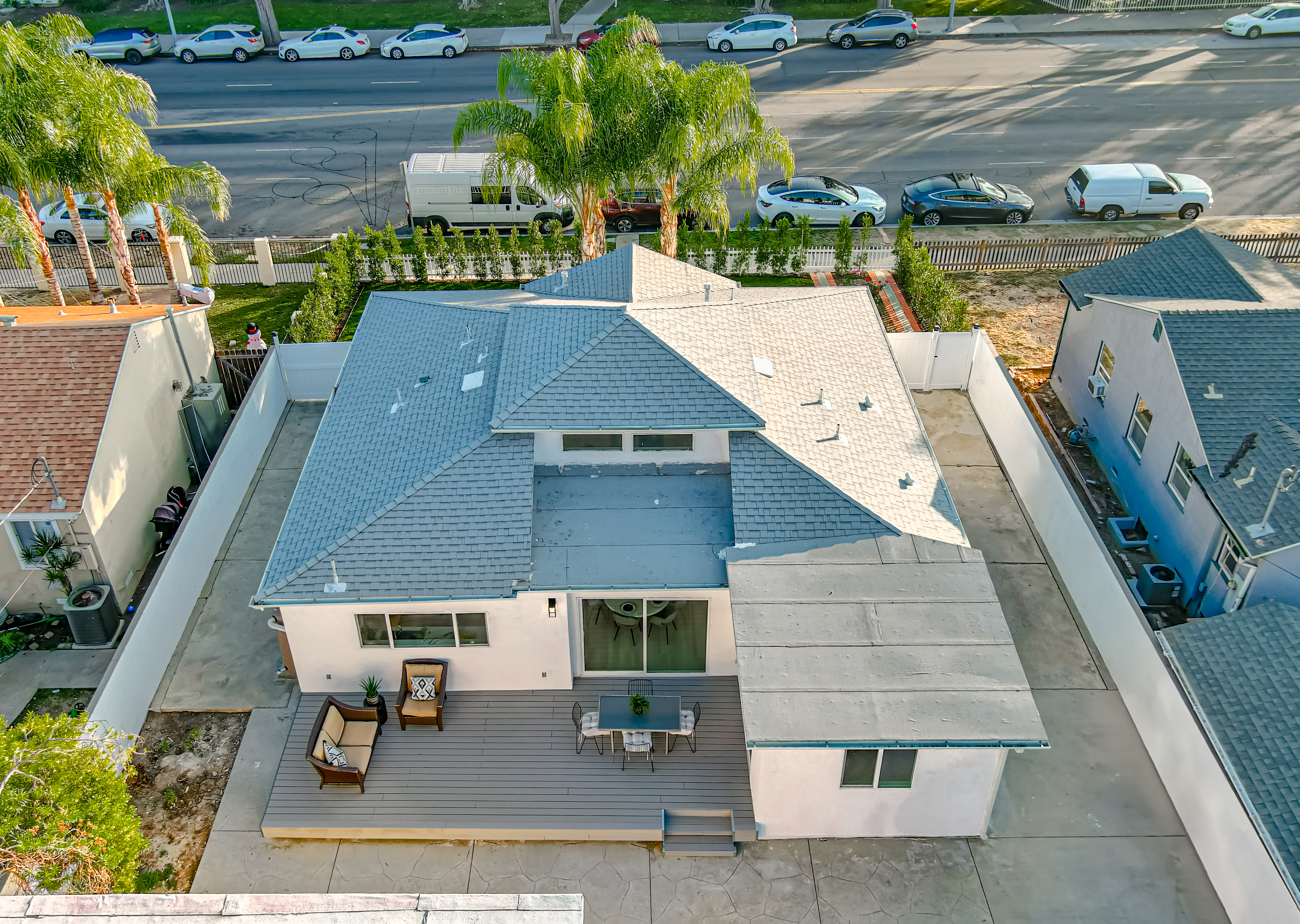 Woodland Hills, California, 91303, United States, 6 Bedrooms Bedrooms, ,7 BathroomsBathrooms,Residential,For Sale,1838273