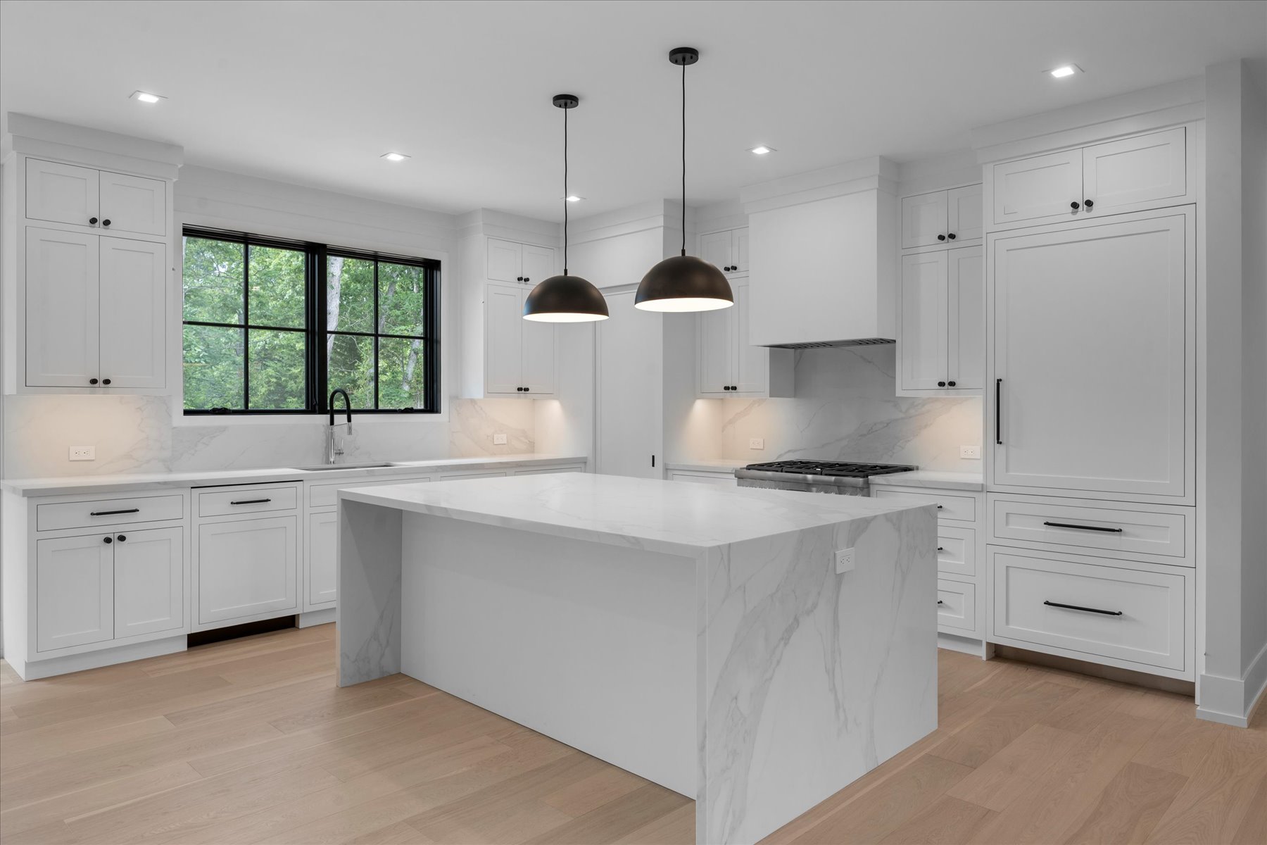 Quiogue, New York, 11978, United States, 5 Bedrooms Bedrooms, ,5 BathroomsBathrooms,Residential,For Sale,1751260