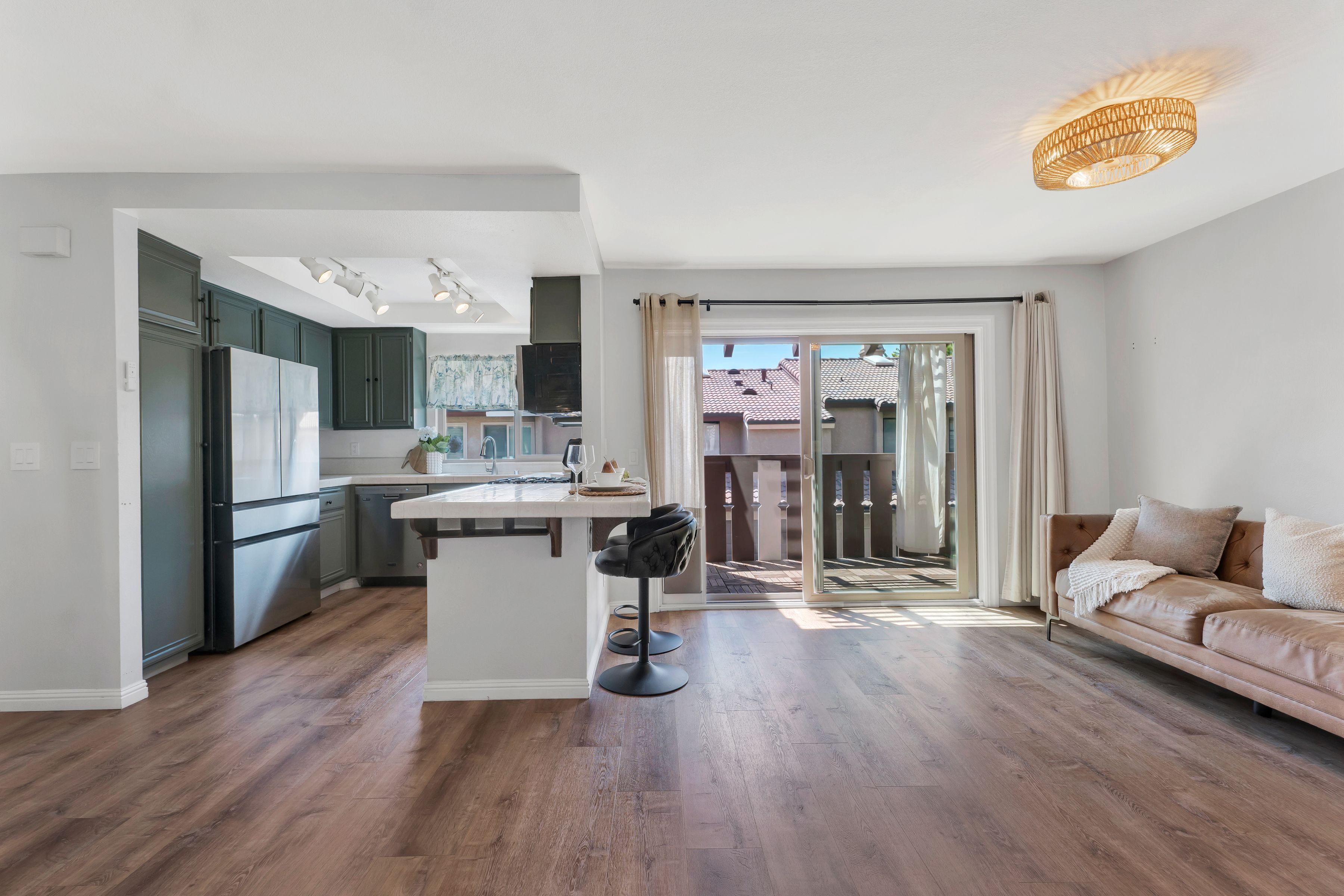  2445 Chandler Avenue, #3, Simi Valley - 物件實景