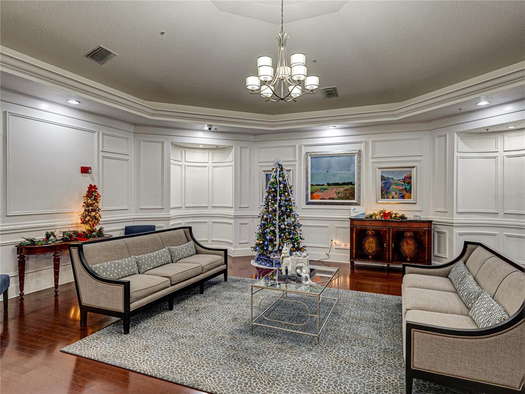 Tampa, Florida, 33602, United States, 2 Bedrooms Bedrooms, ,2 BathroomsBathrooms,Residential,For Sale,2002253