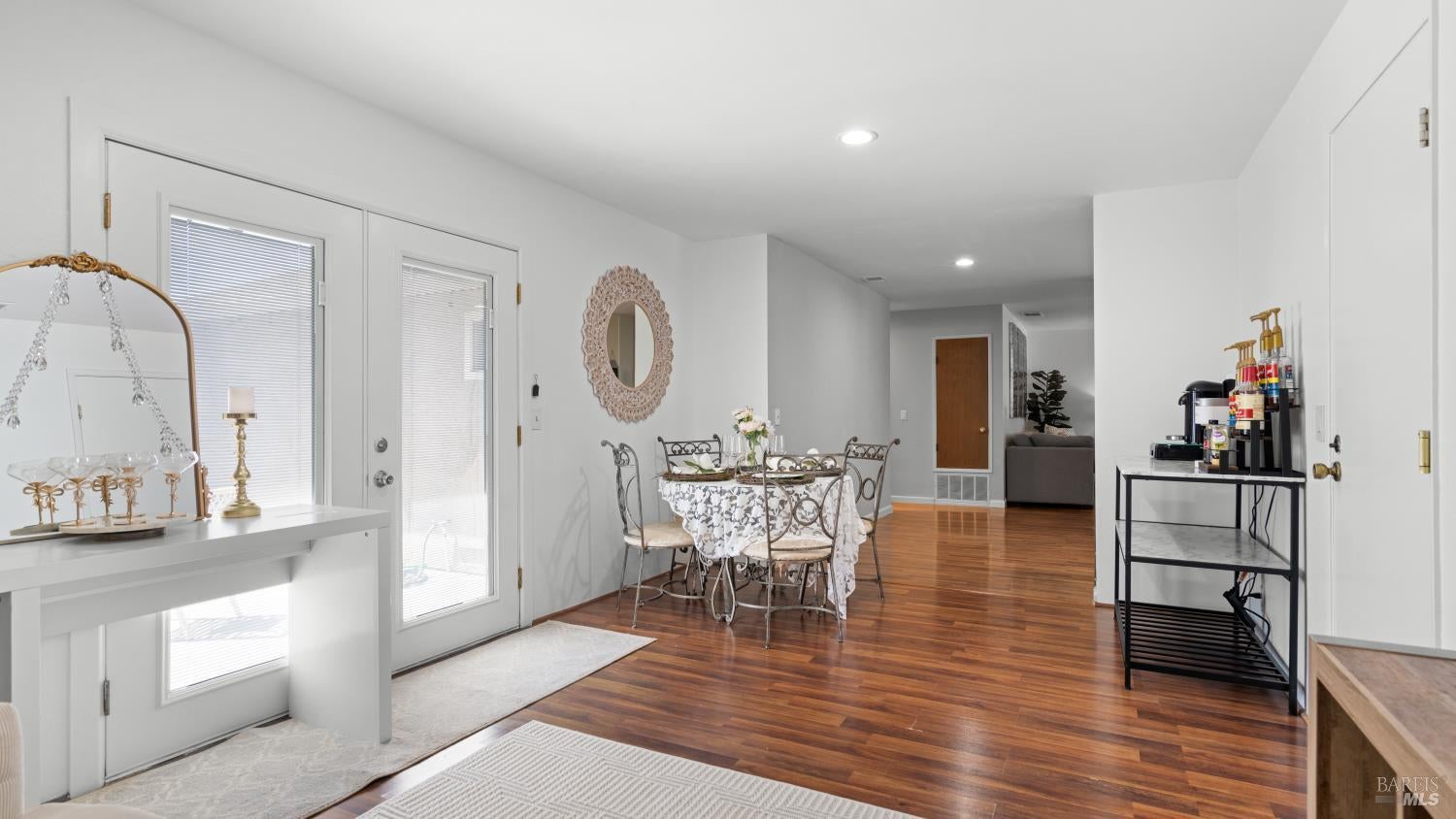 Suisun City, California, 94585, United States, 3 Bedrooms Bedrooms, ,2 BathroomsBathrooms,Residential,For Sale,1932599