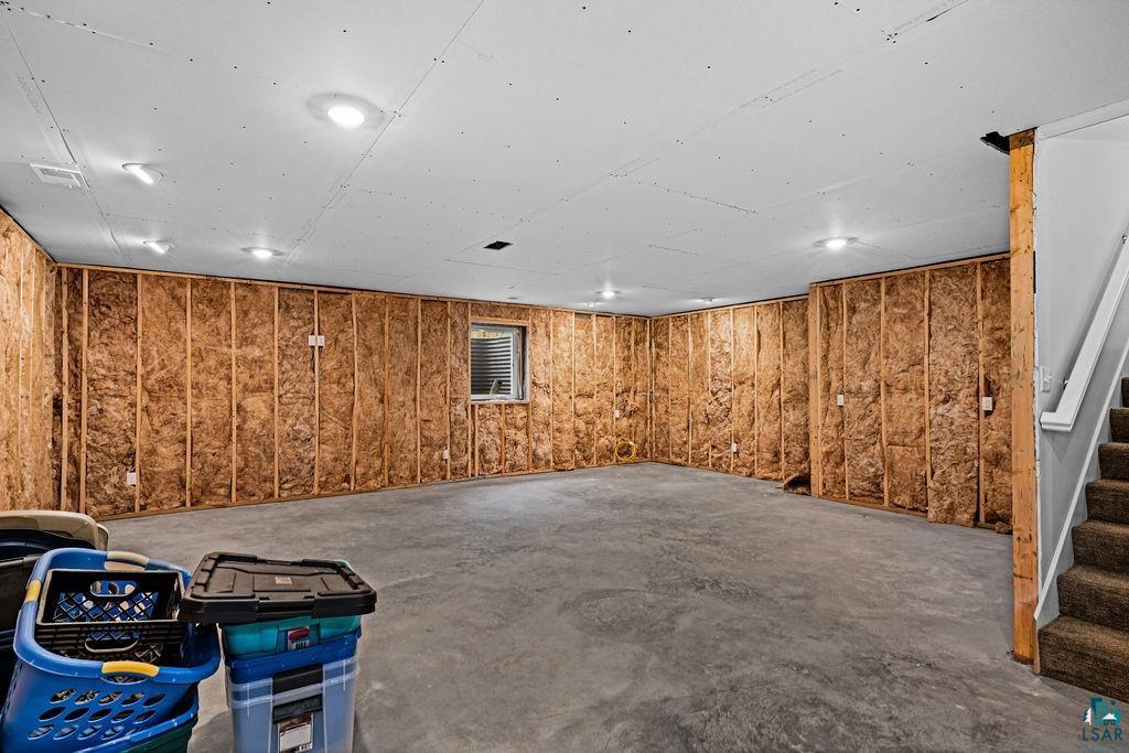 Duluth, Minnesota, 55804, United States, 4 Bedrooms Bedrooms, ,2 BathroomsBathrooms,Residential,For Sale,2048630