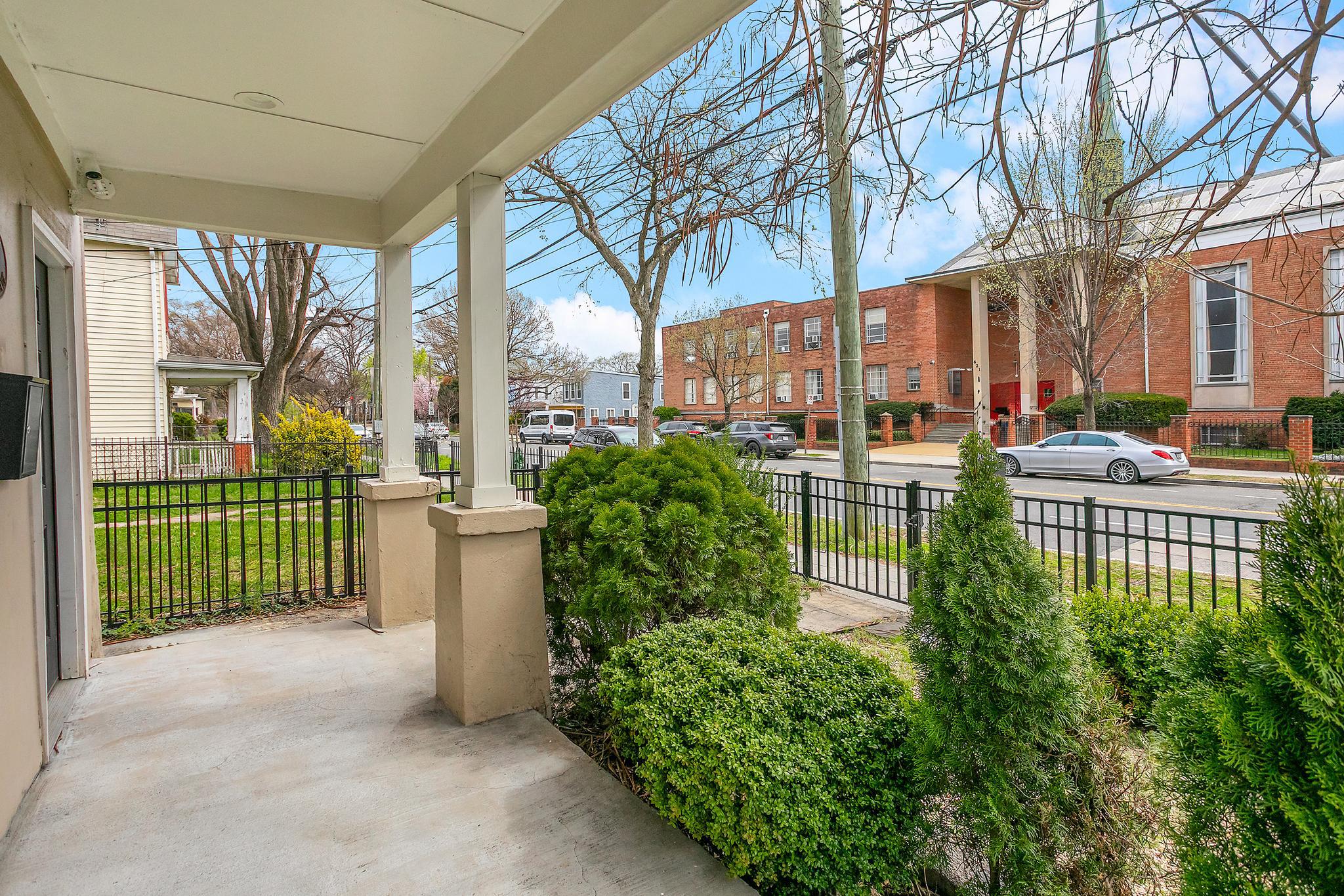  612 Alabama Avenue SE, Washington, DC, 20032 - 物件實景